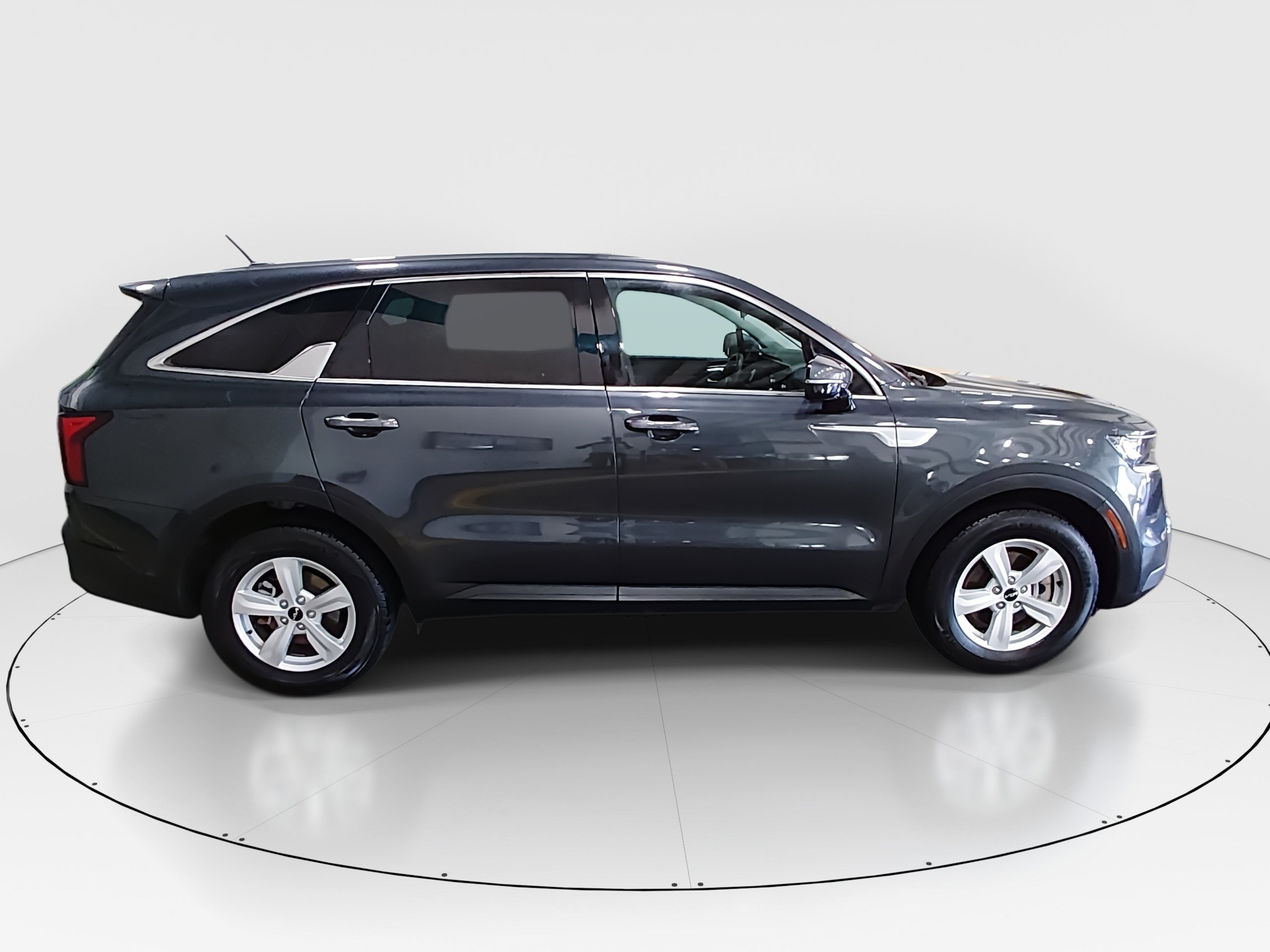 2023 Kia Sorento LX - Photo 8
