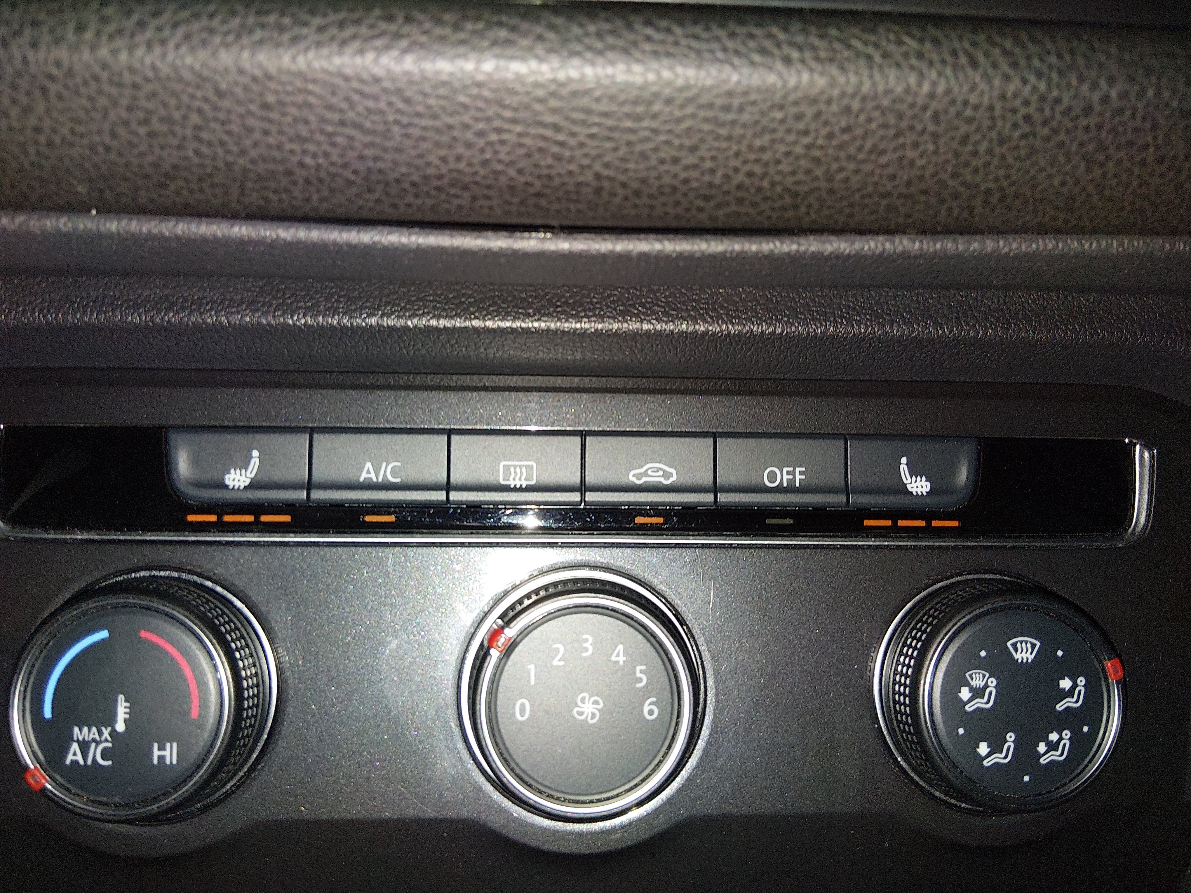 2024 Volkswagen Tiguan Wolfsburg Edition - Photo 19