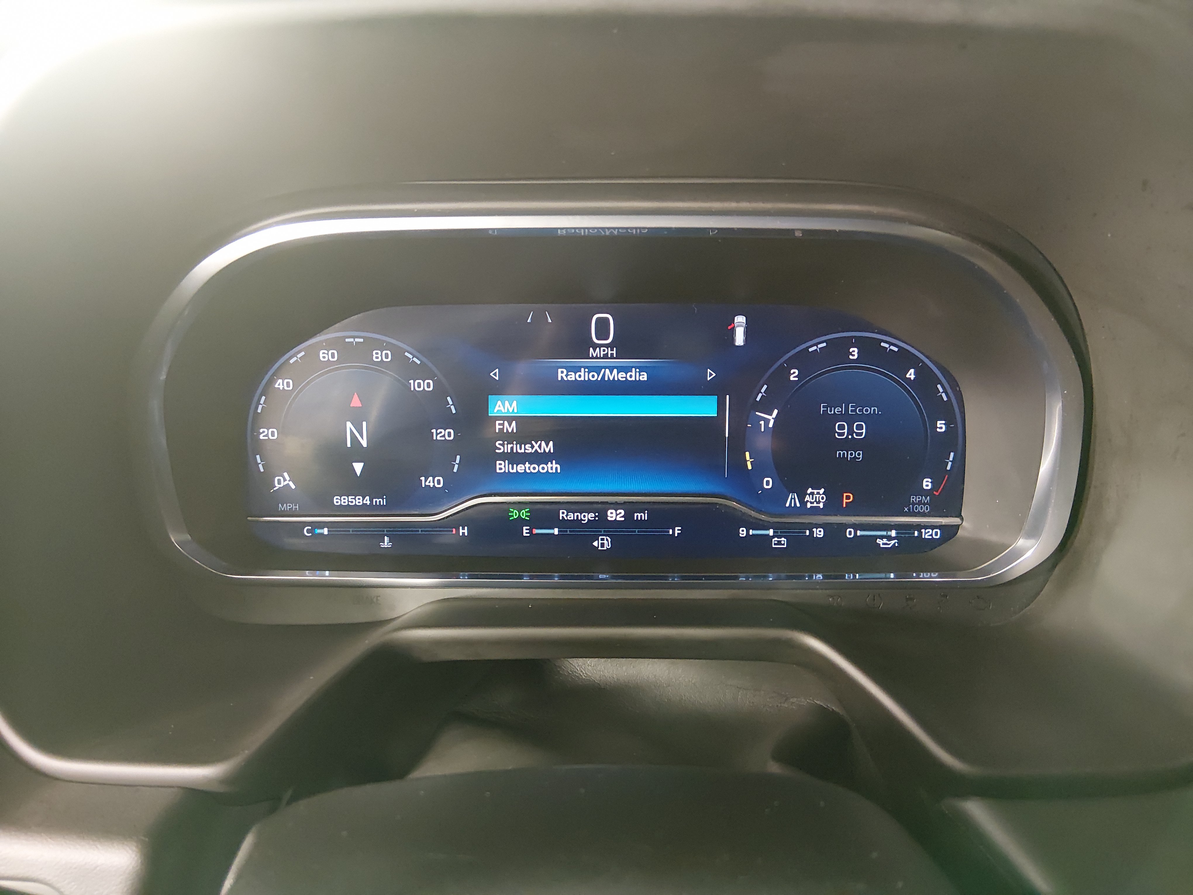 2024 Chevrolet Suburban LT - Photo 14