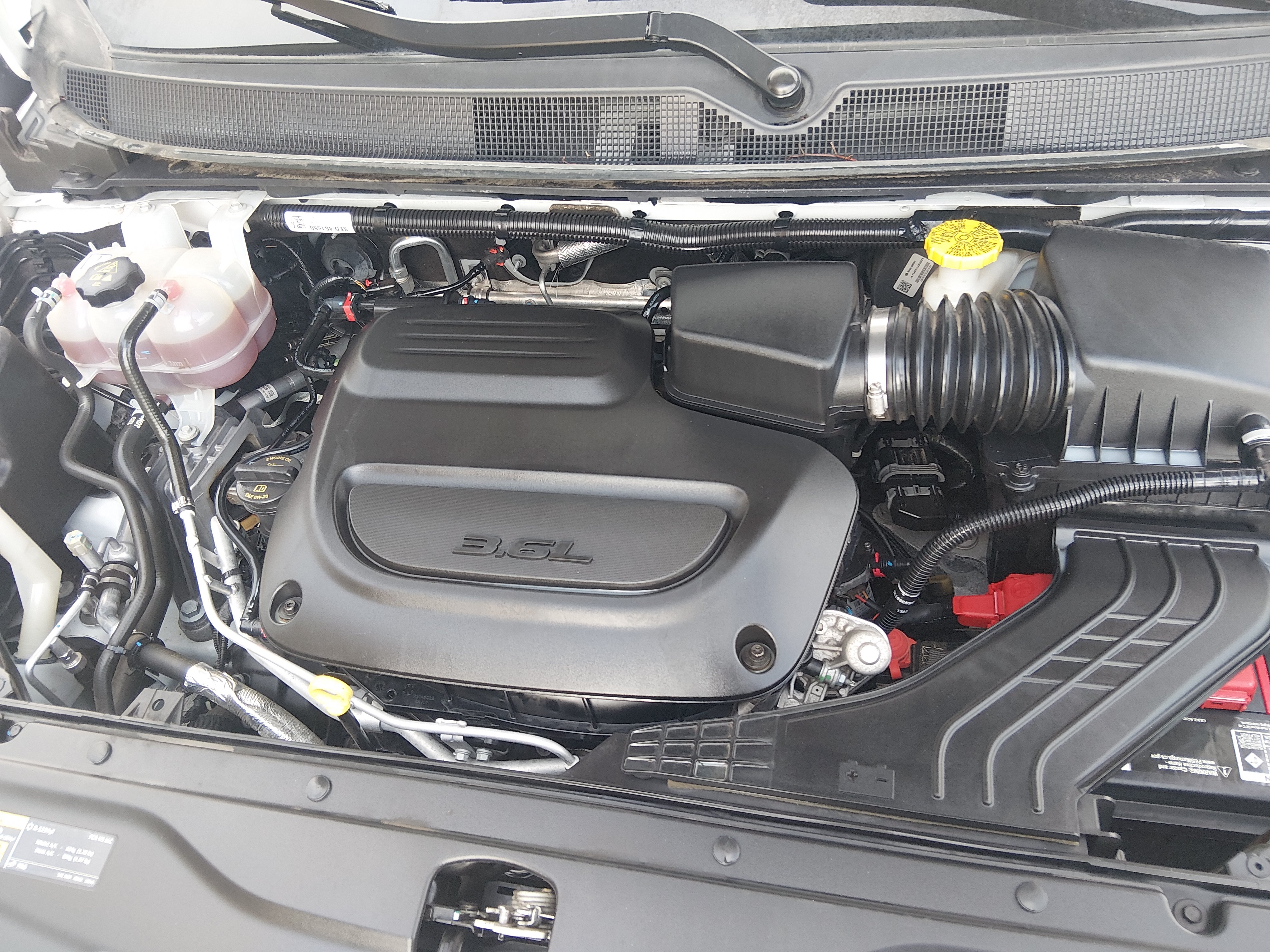 2023 Chrysler Voyager LX - Photo 9