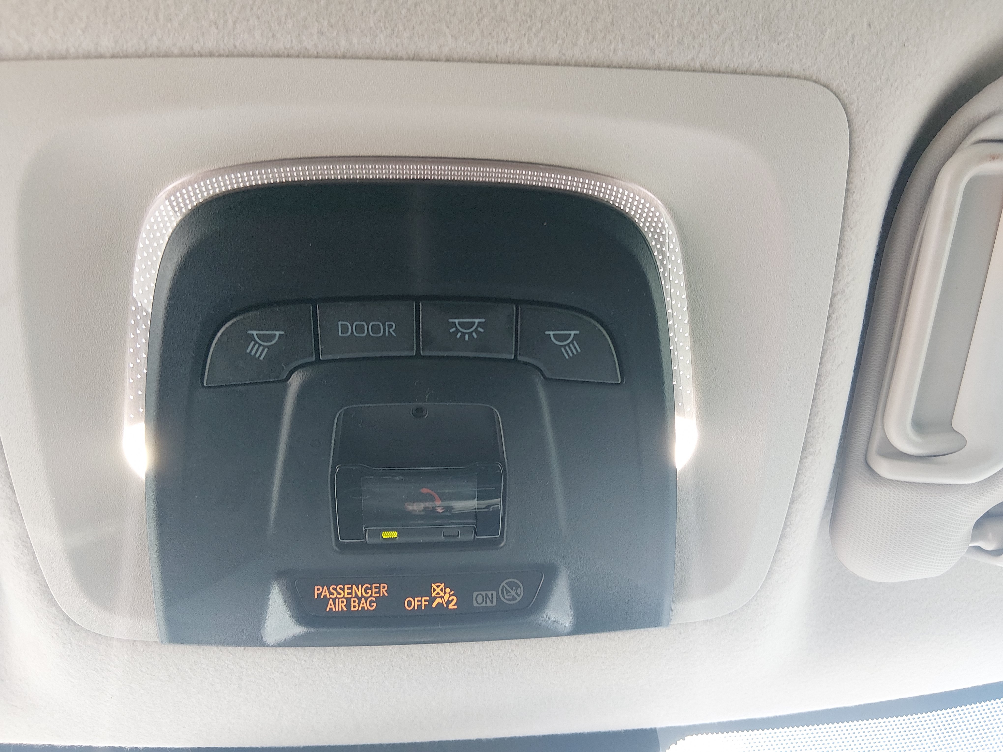 2023 Toyota Corolla LE - Photo 17