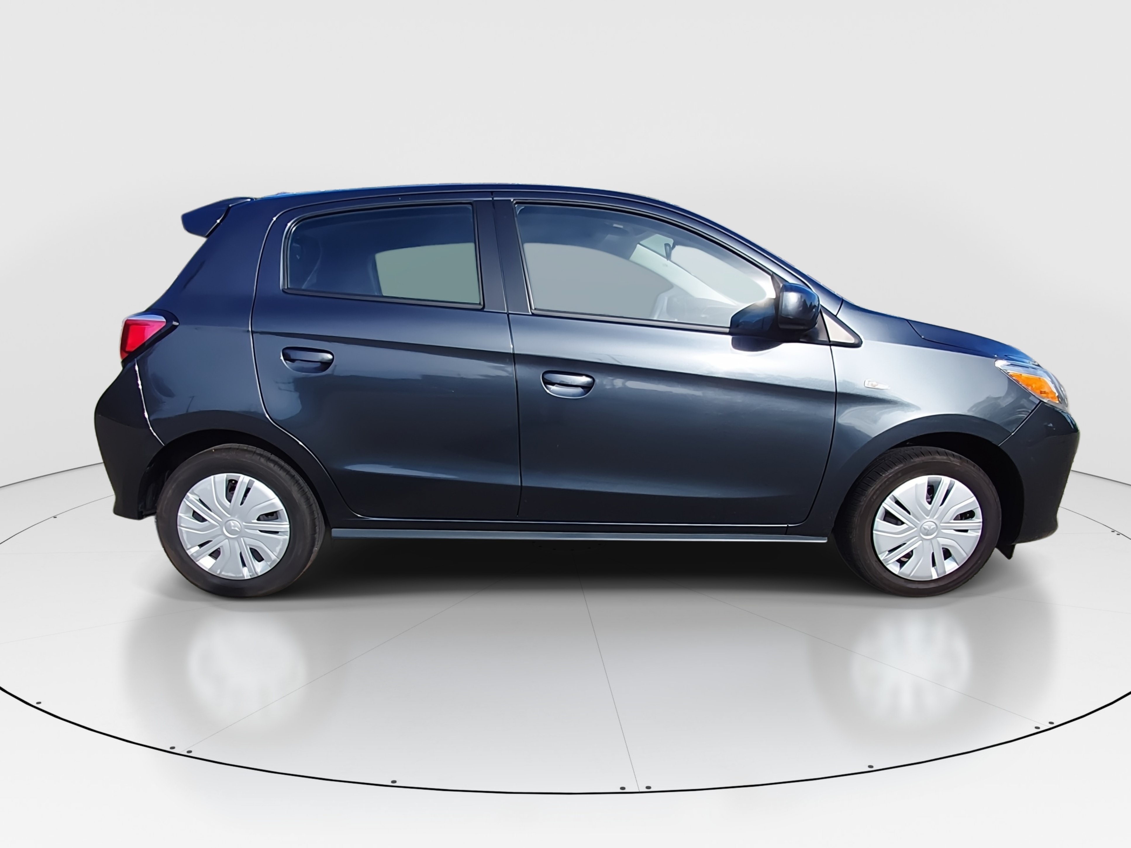 2024 Mitsubishi Mirage ES - Photo 8
