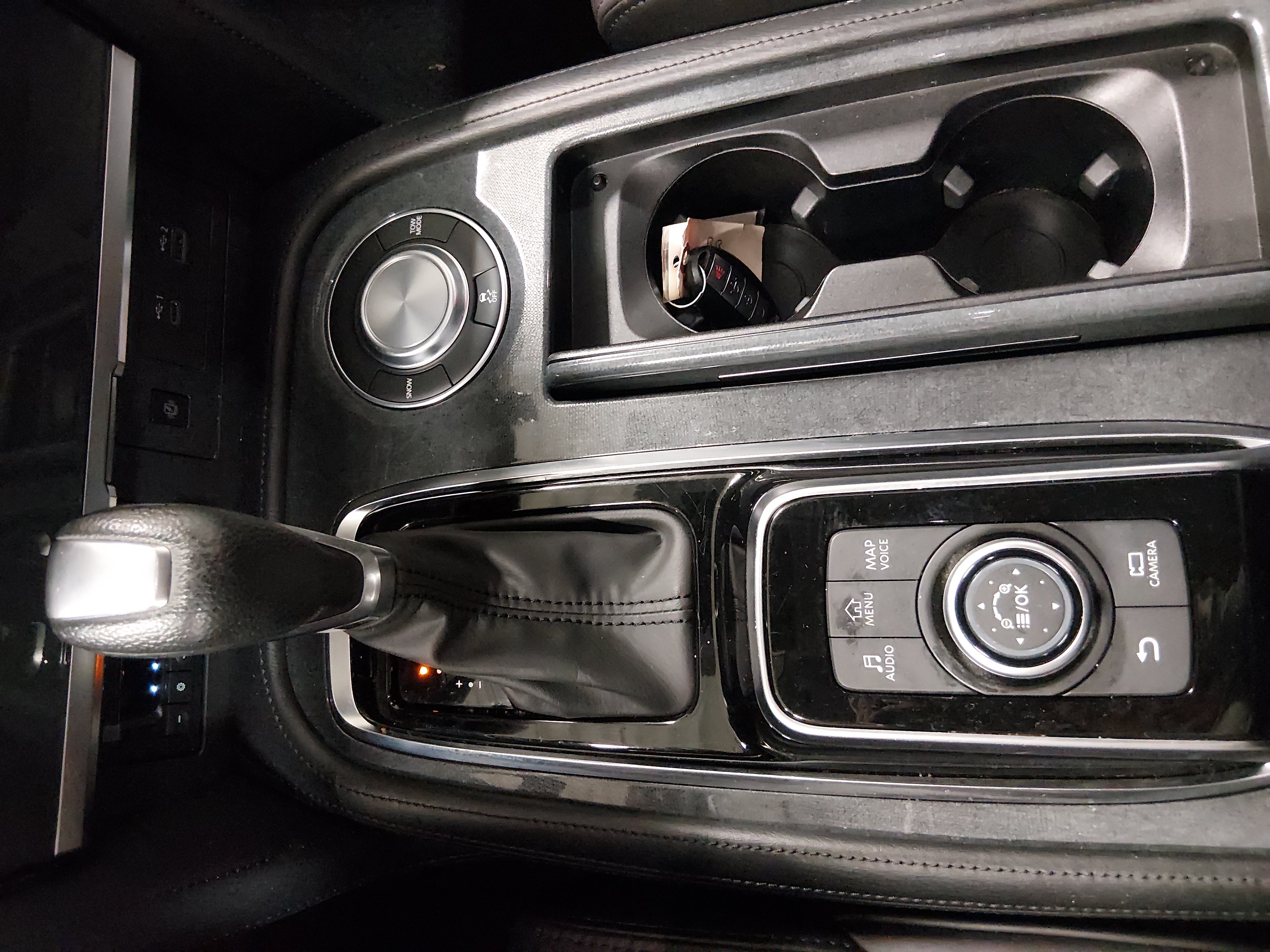 2024 Nissan Armada SV - Photo 16
