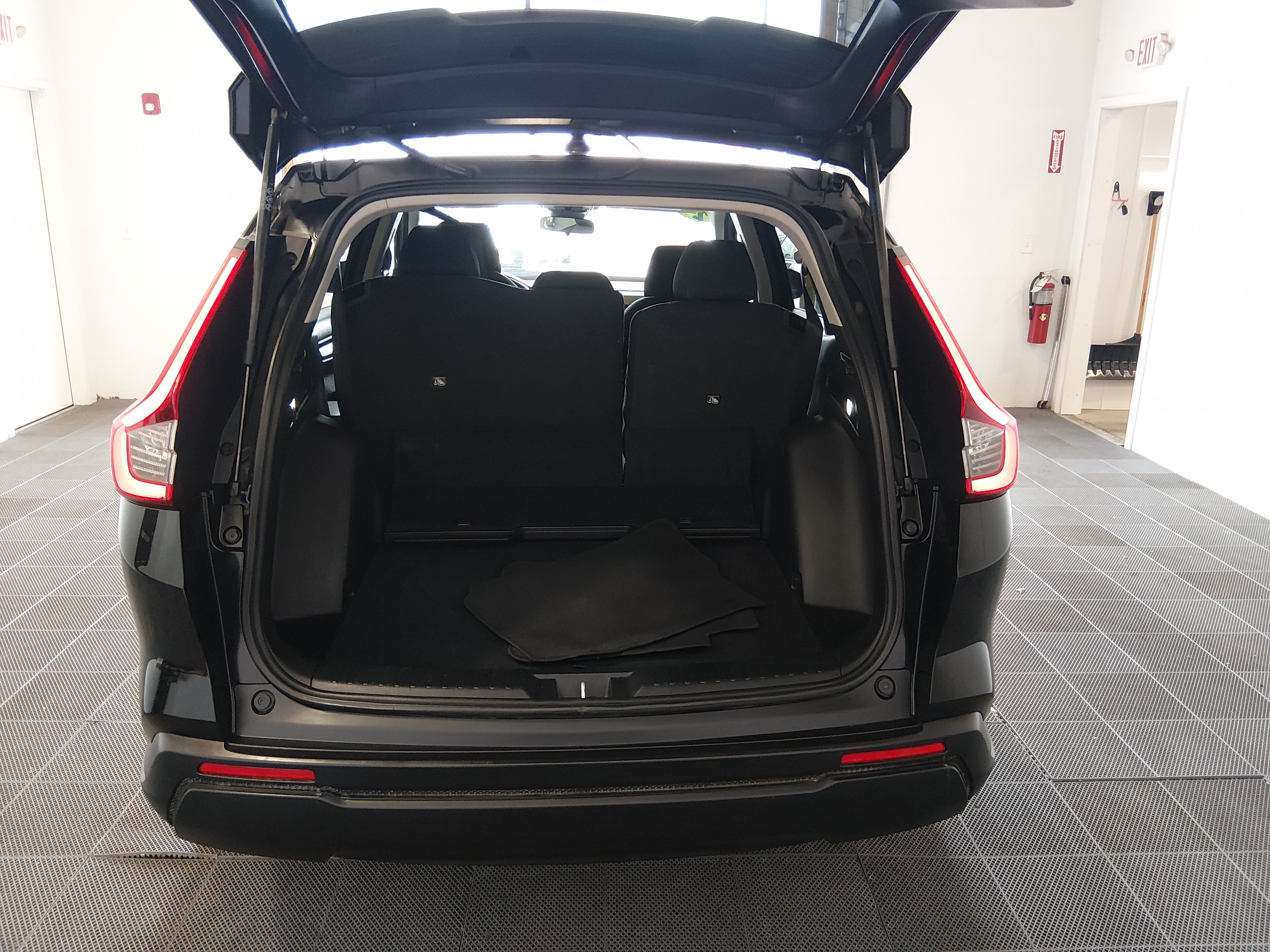2024 Honda CR-V EX - Photo 11