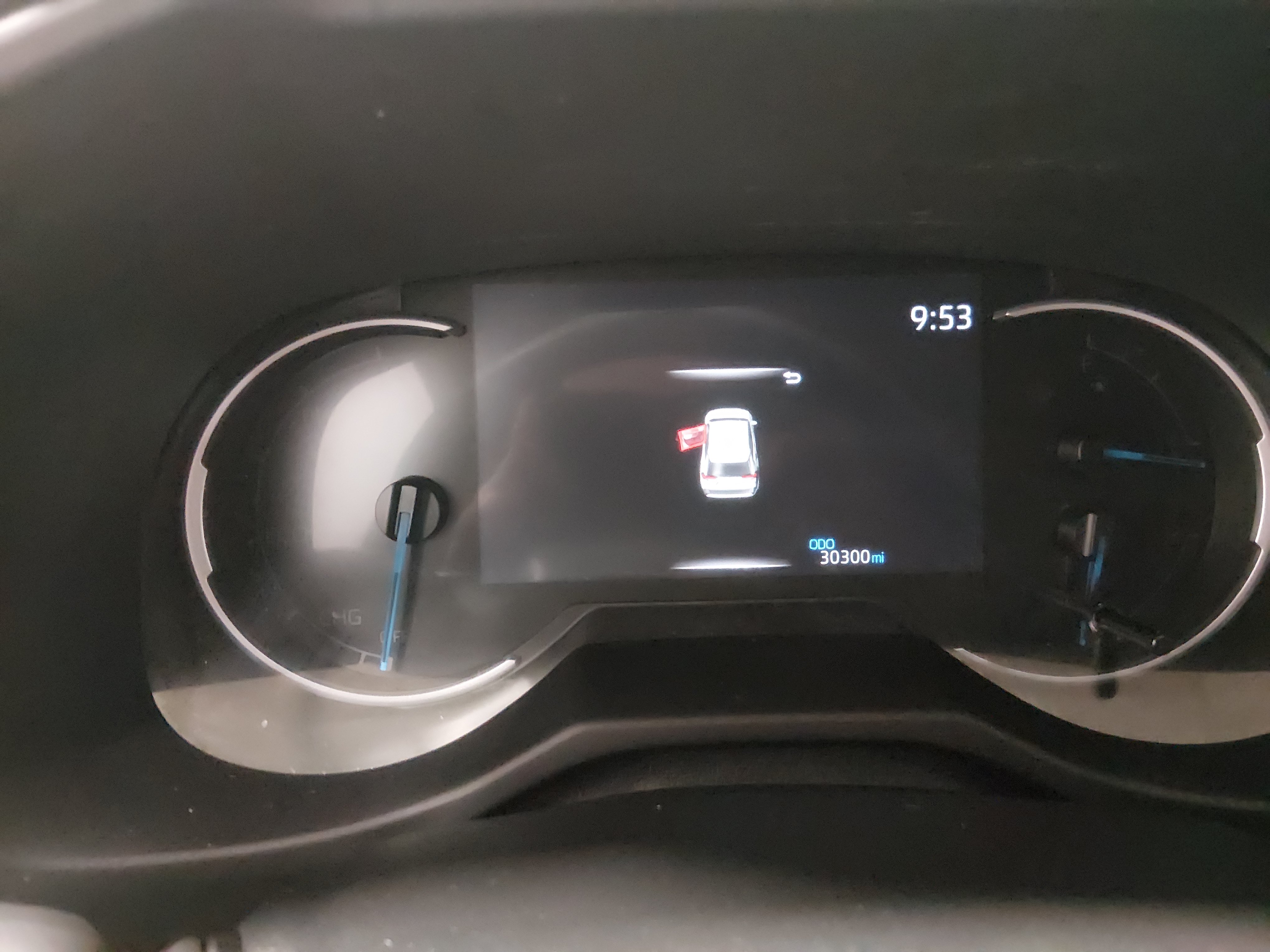 2025 Toyota RAV4 LE - Photo 14