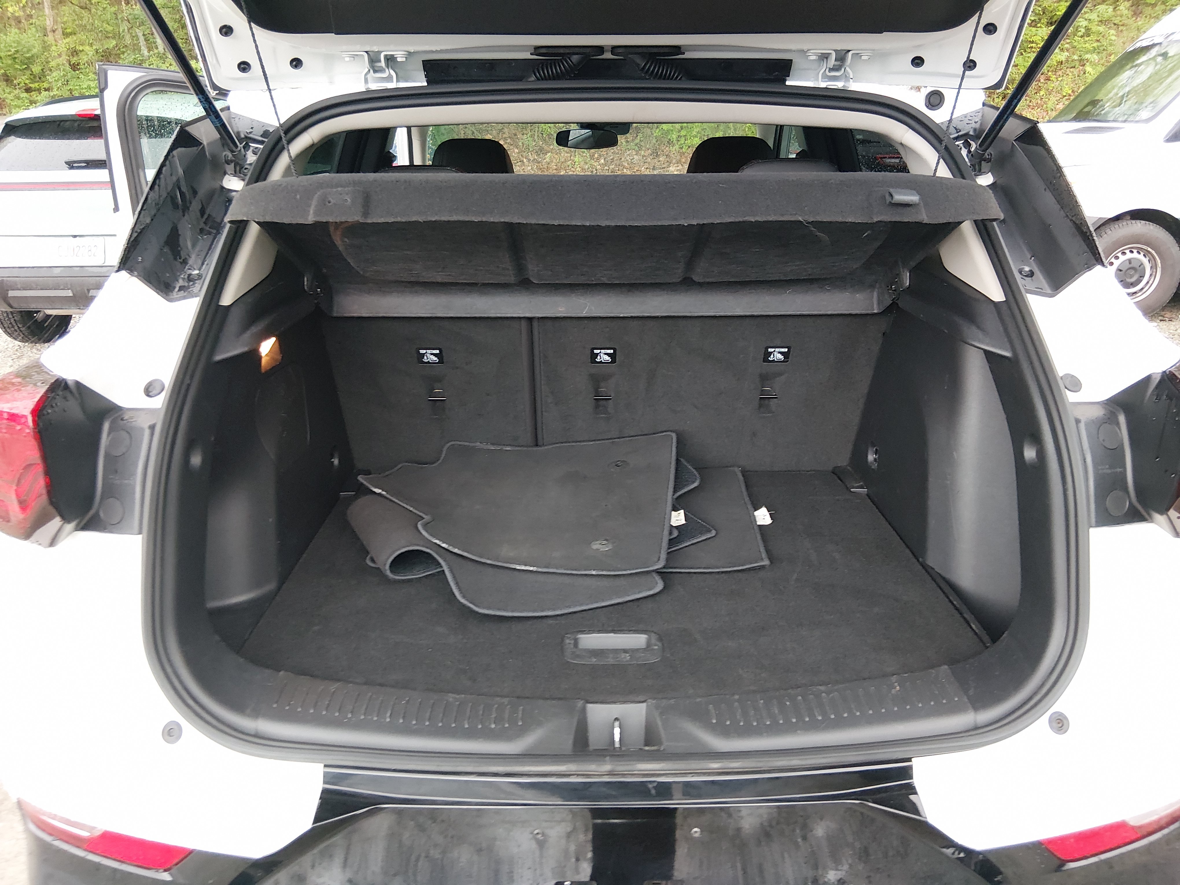 2024 Buick Encore GX Sport Touring - Photo 11