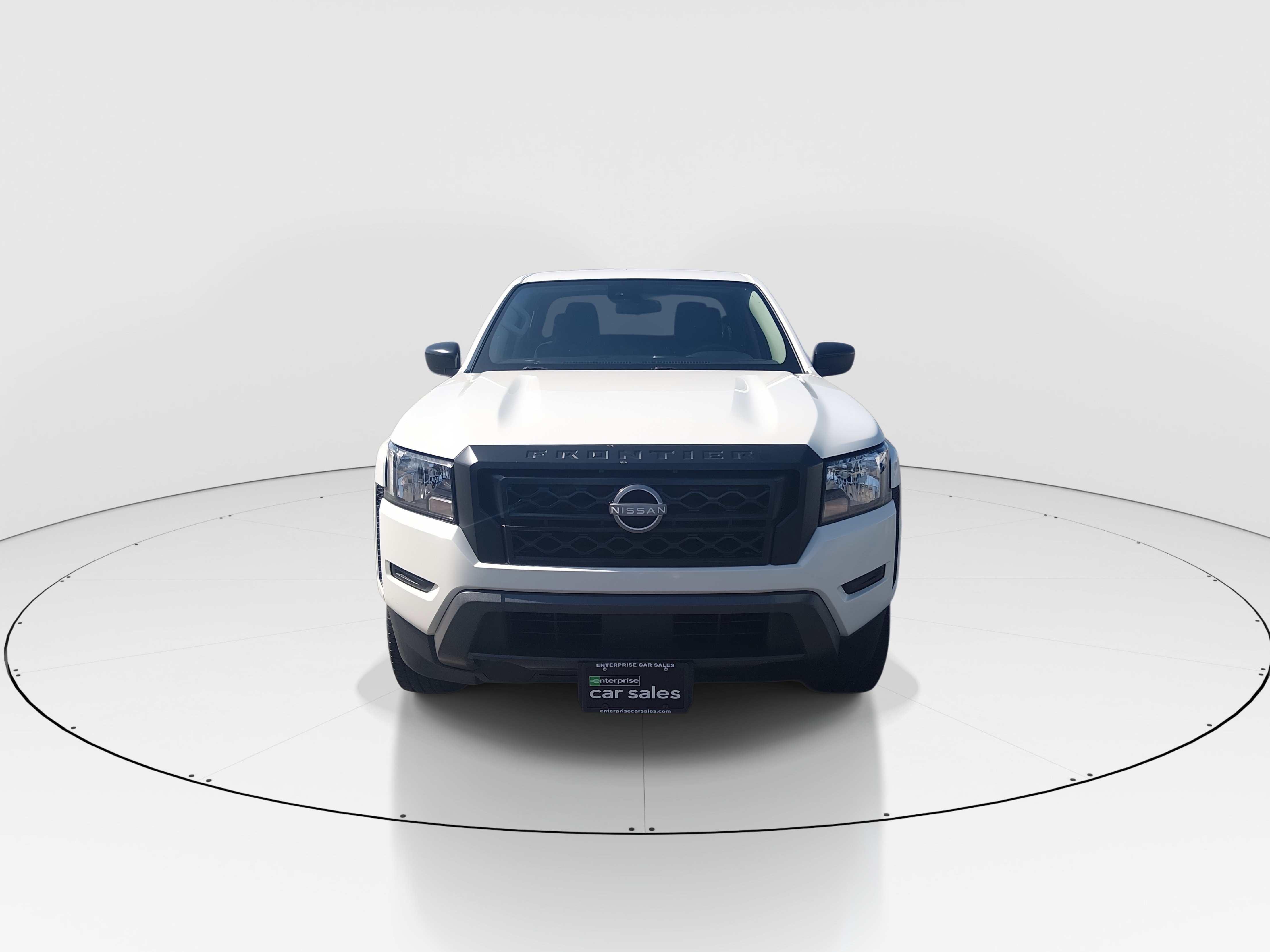 2024 Nissan Frontier 2