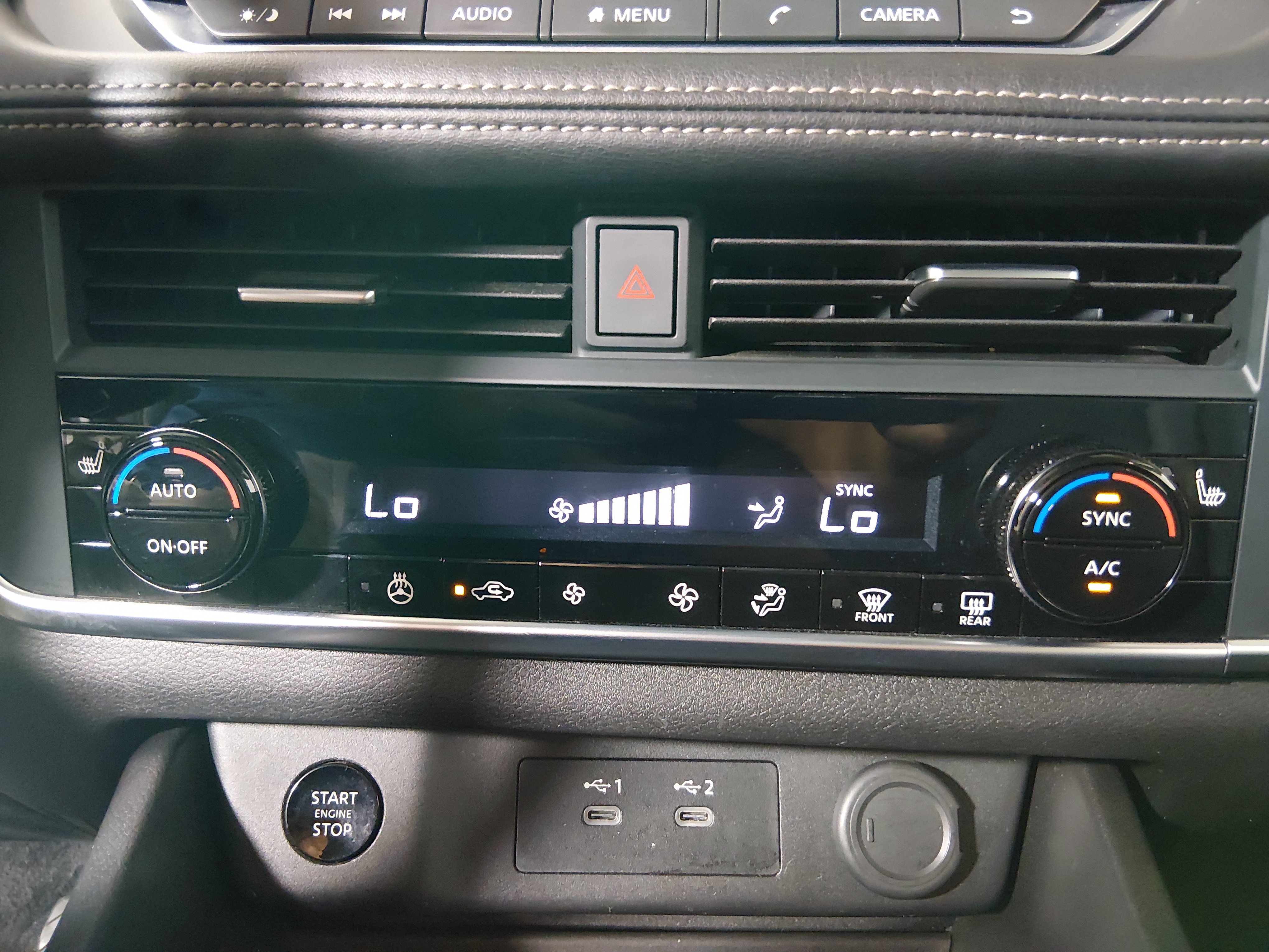 2025 Nissan Rogue SV - Photo 24