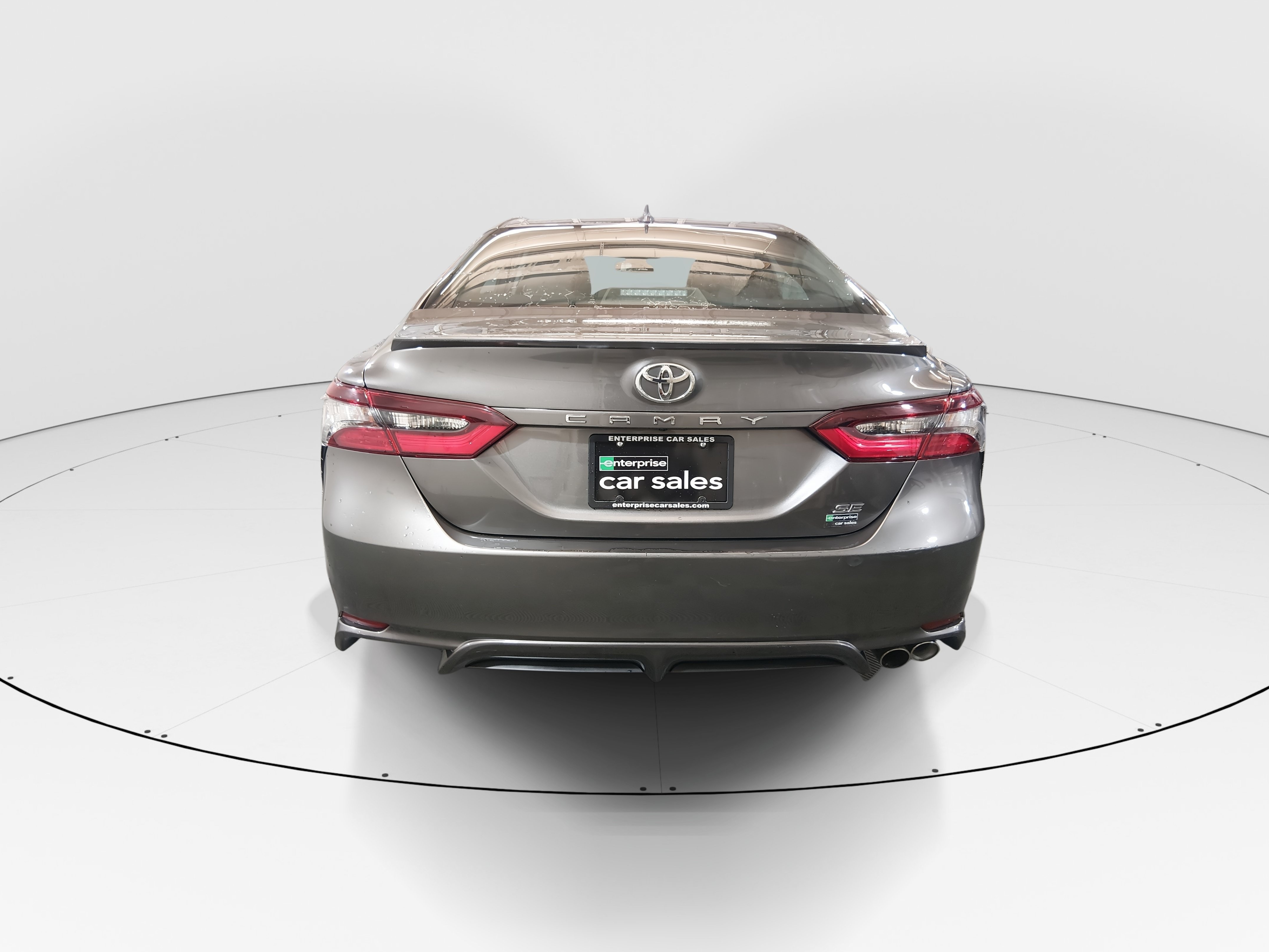 2024 Toyota Camry SE - Photo 6