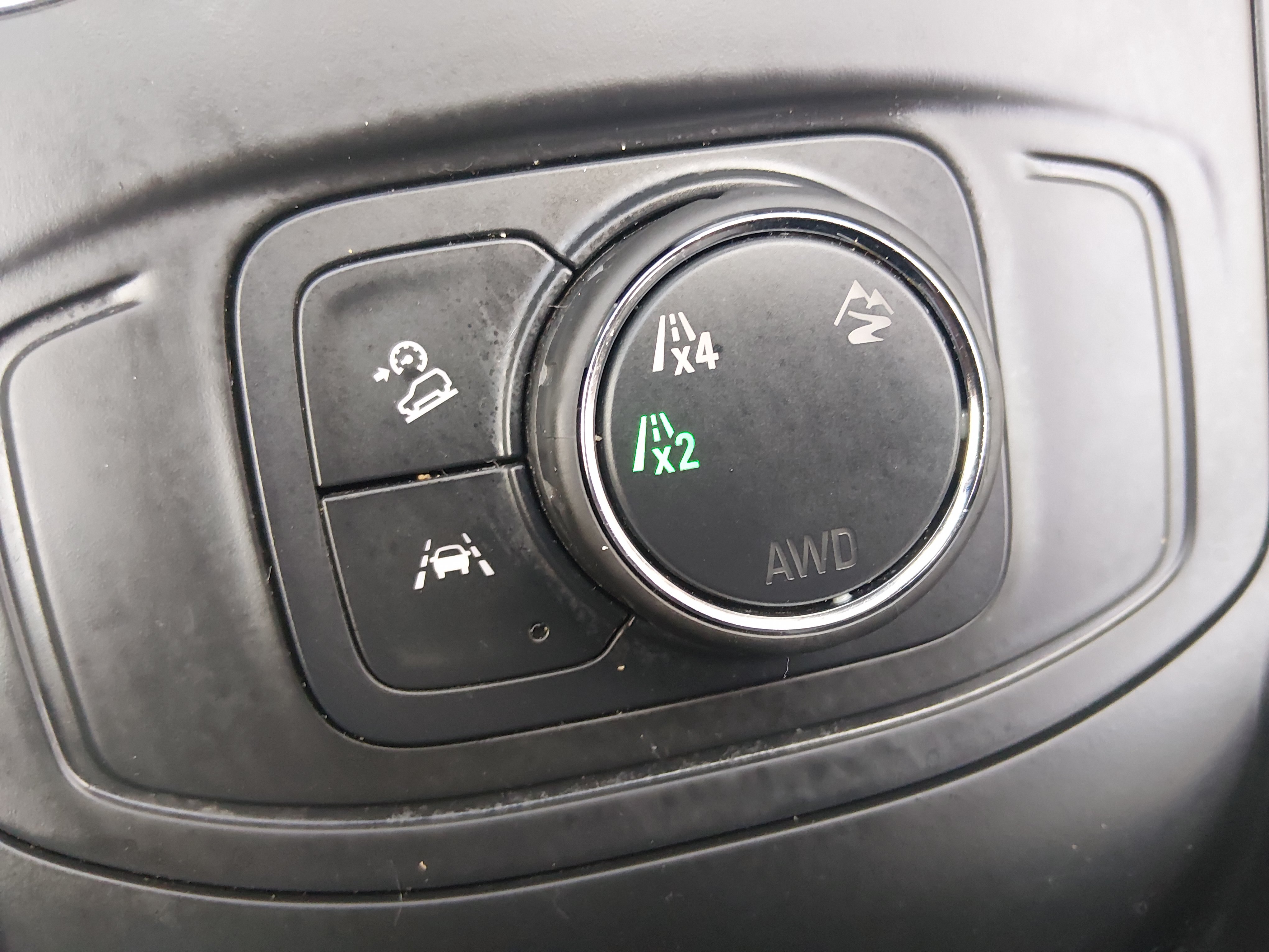 2024 GMC Terrain SLE - Photo 18
