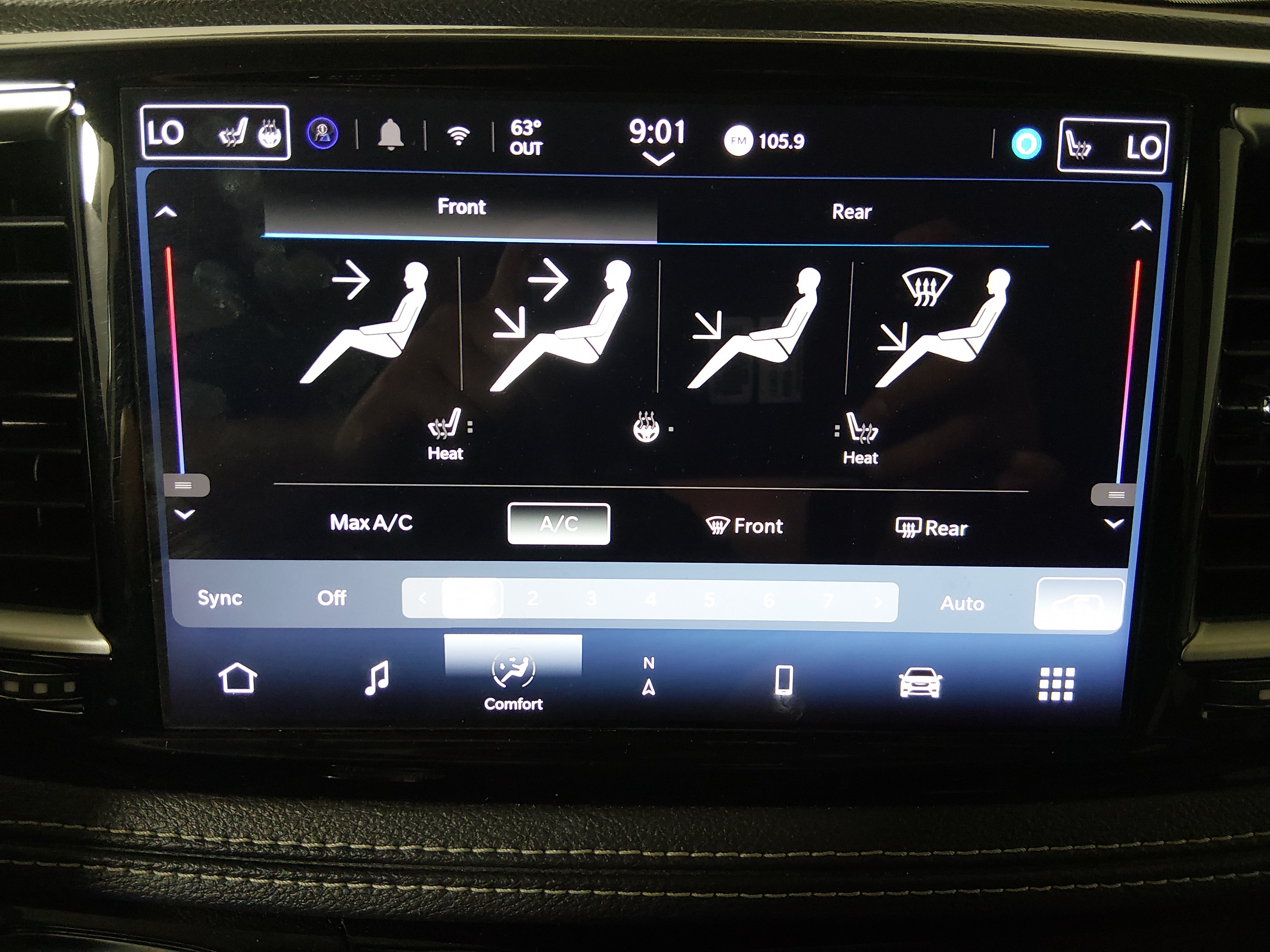 2024 Chrysler Pacifica PHEV Select - Photo 18