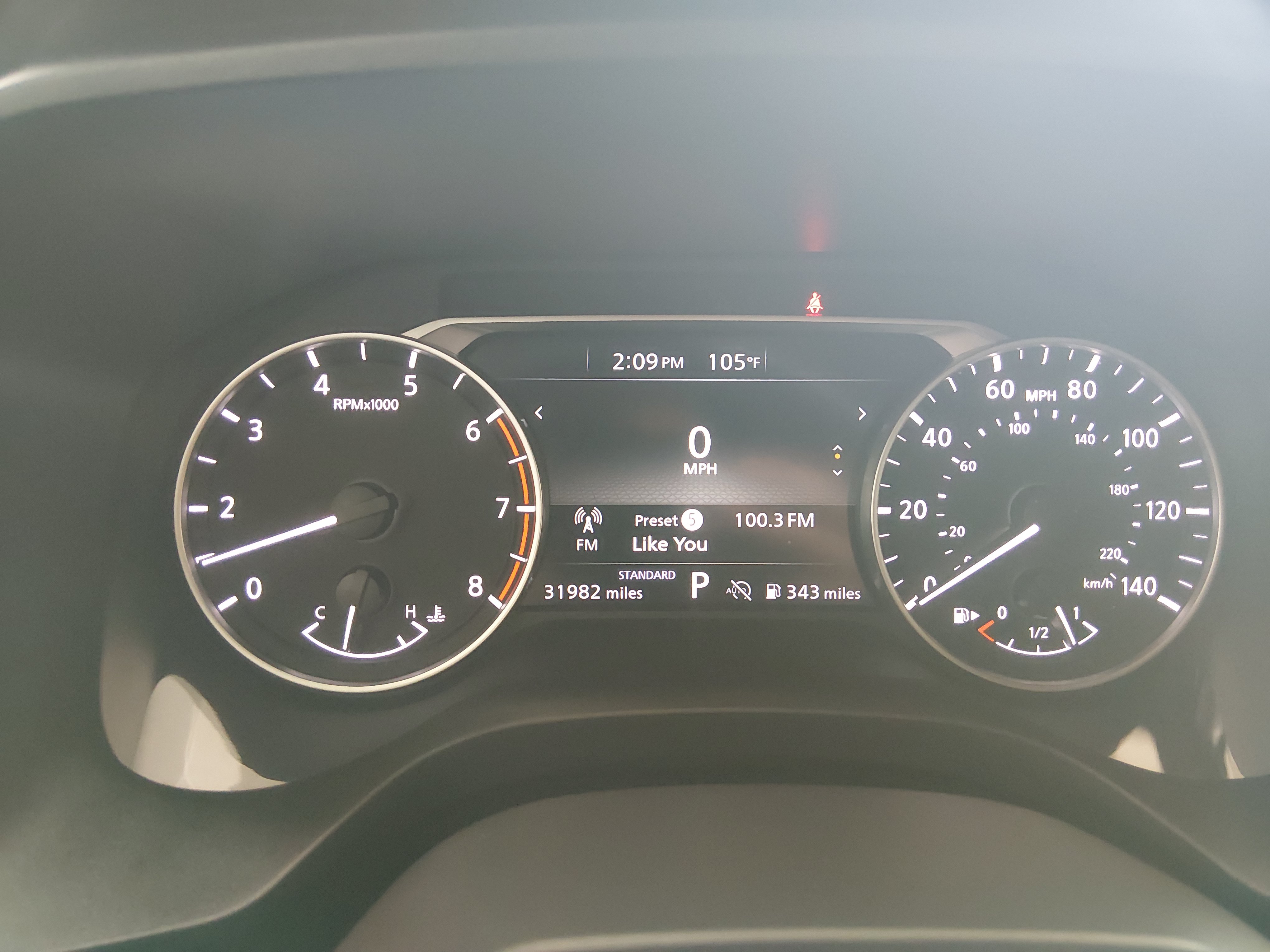 2025 Nissan Rogue SV - Photo 14