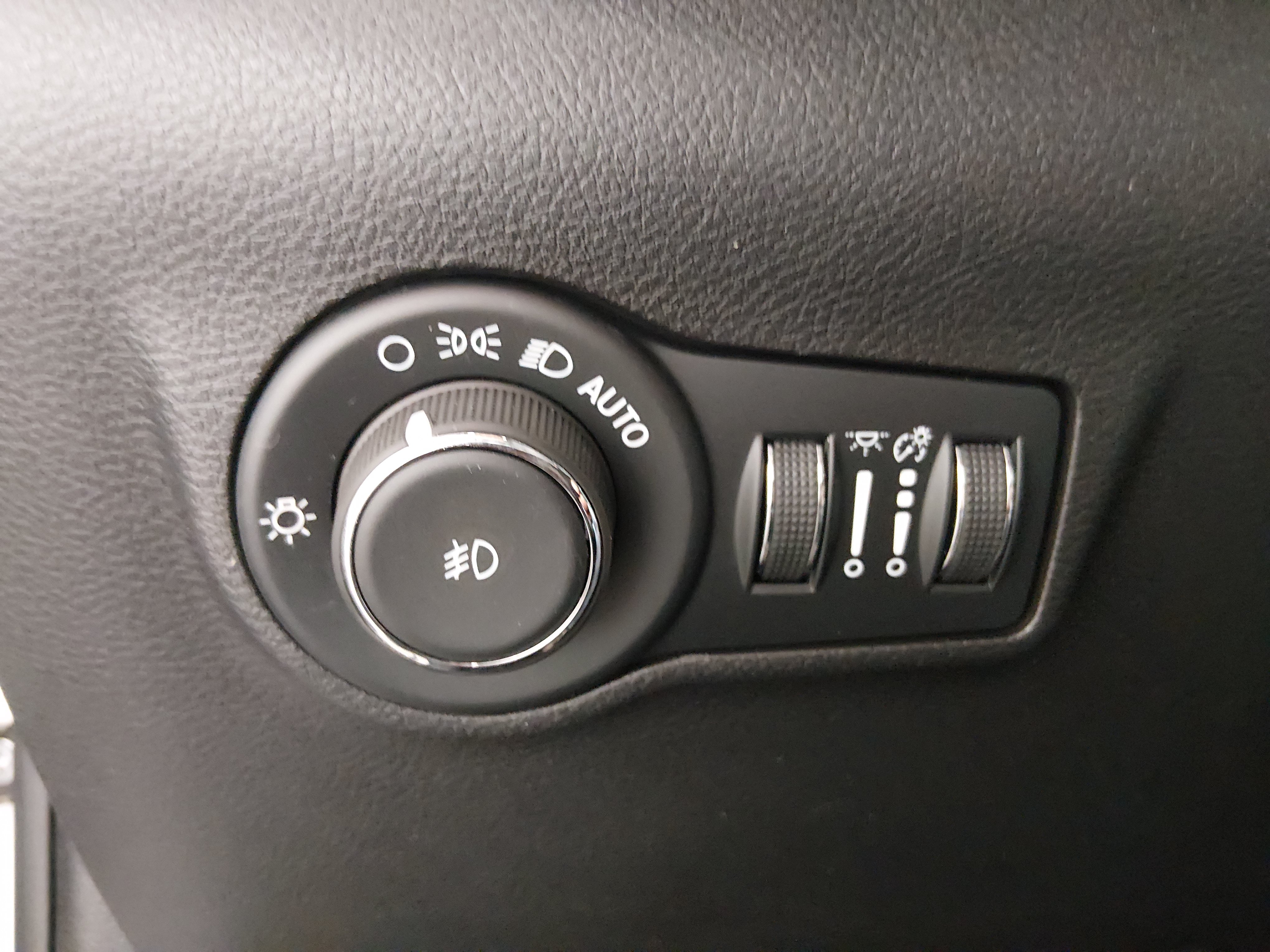 2025 Jeep Compass Limited - Photo 19