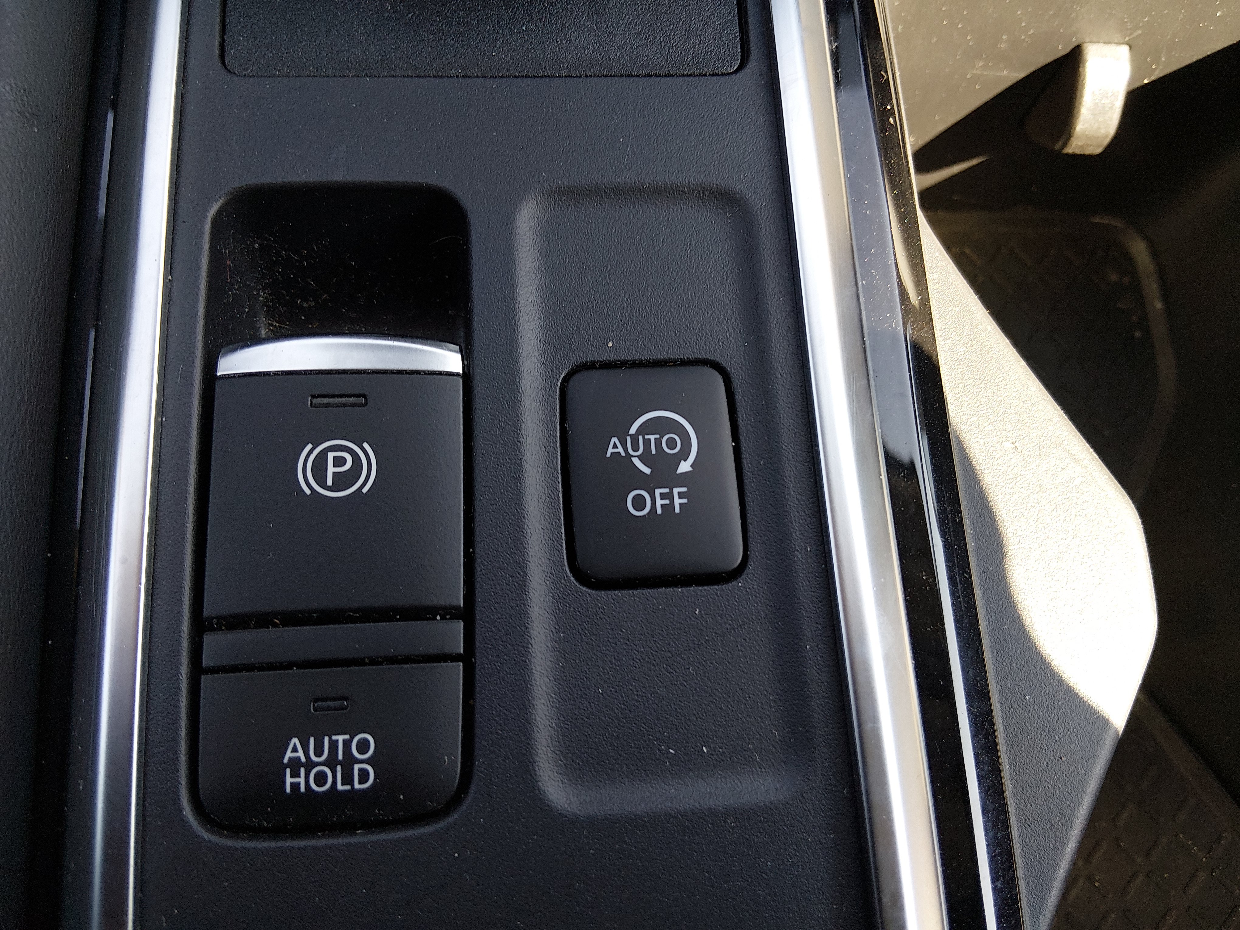 2025 Nissan Pathfinder SL - Photo 21