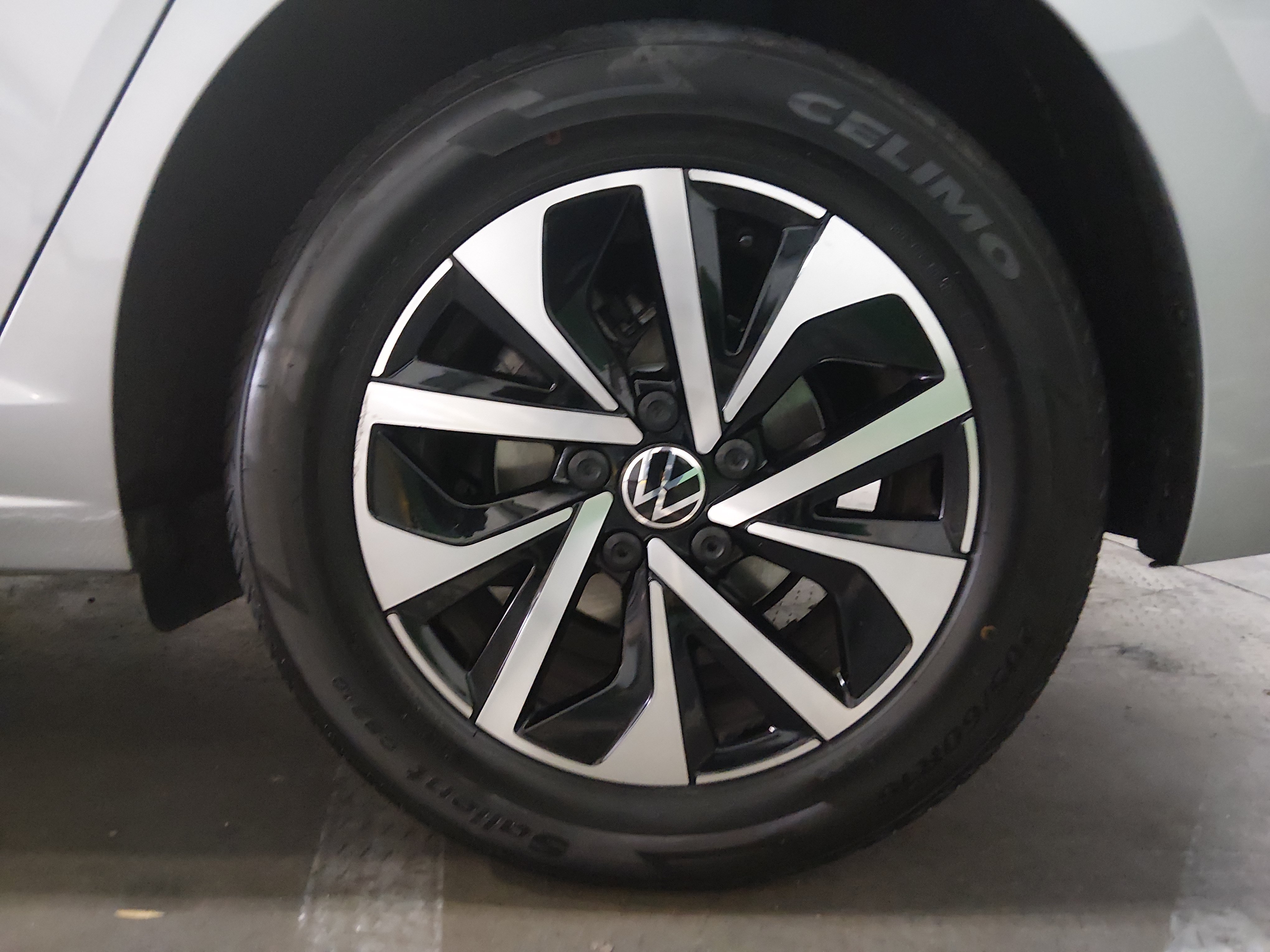 2024 Volkswagen Jetta S - Photo 10