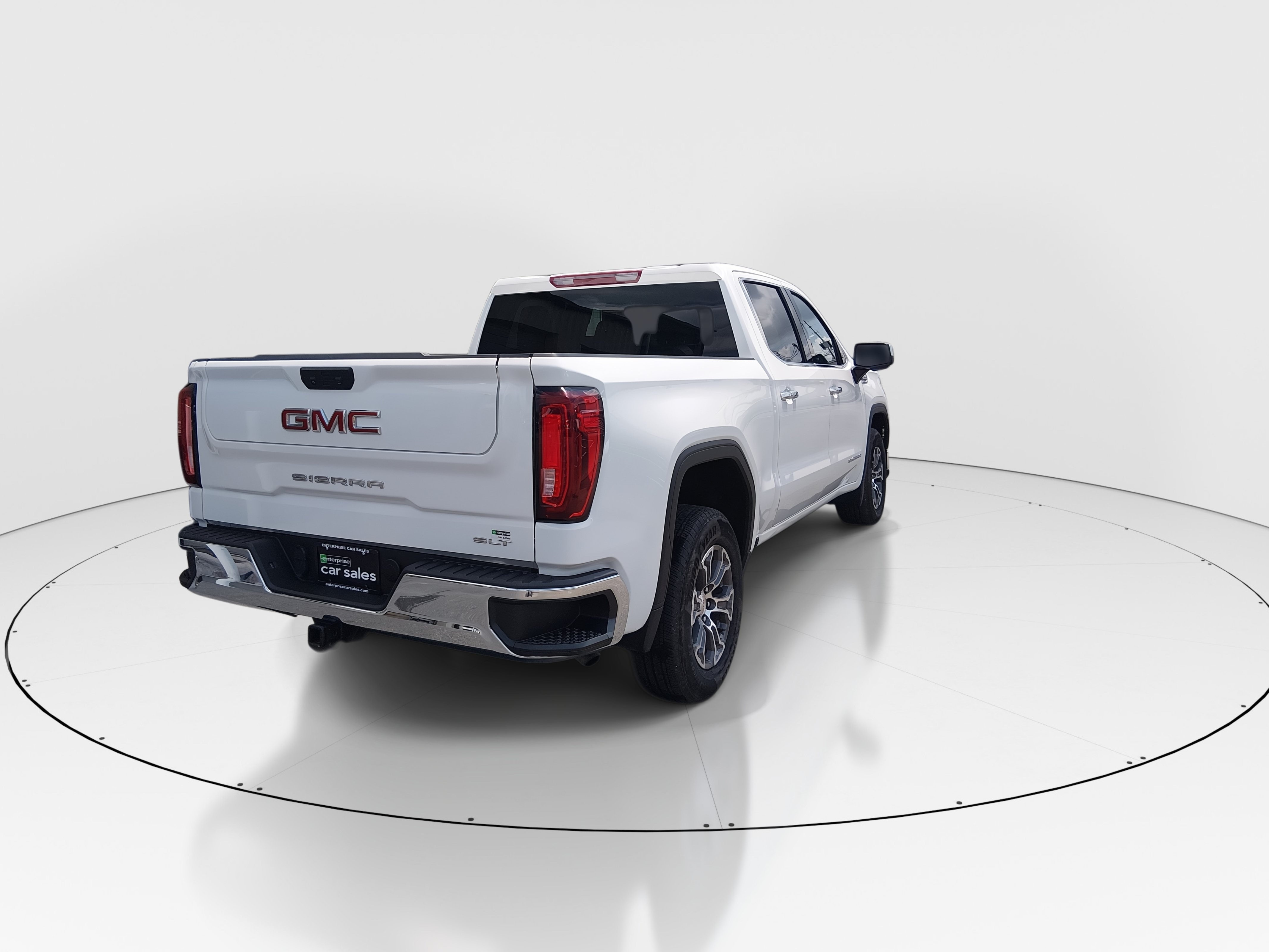2024 GMC Sierra 1500 SLT - Photo 7
