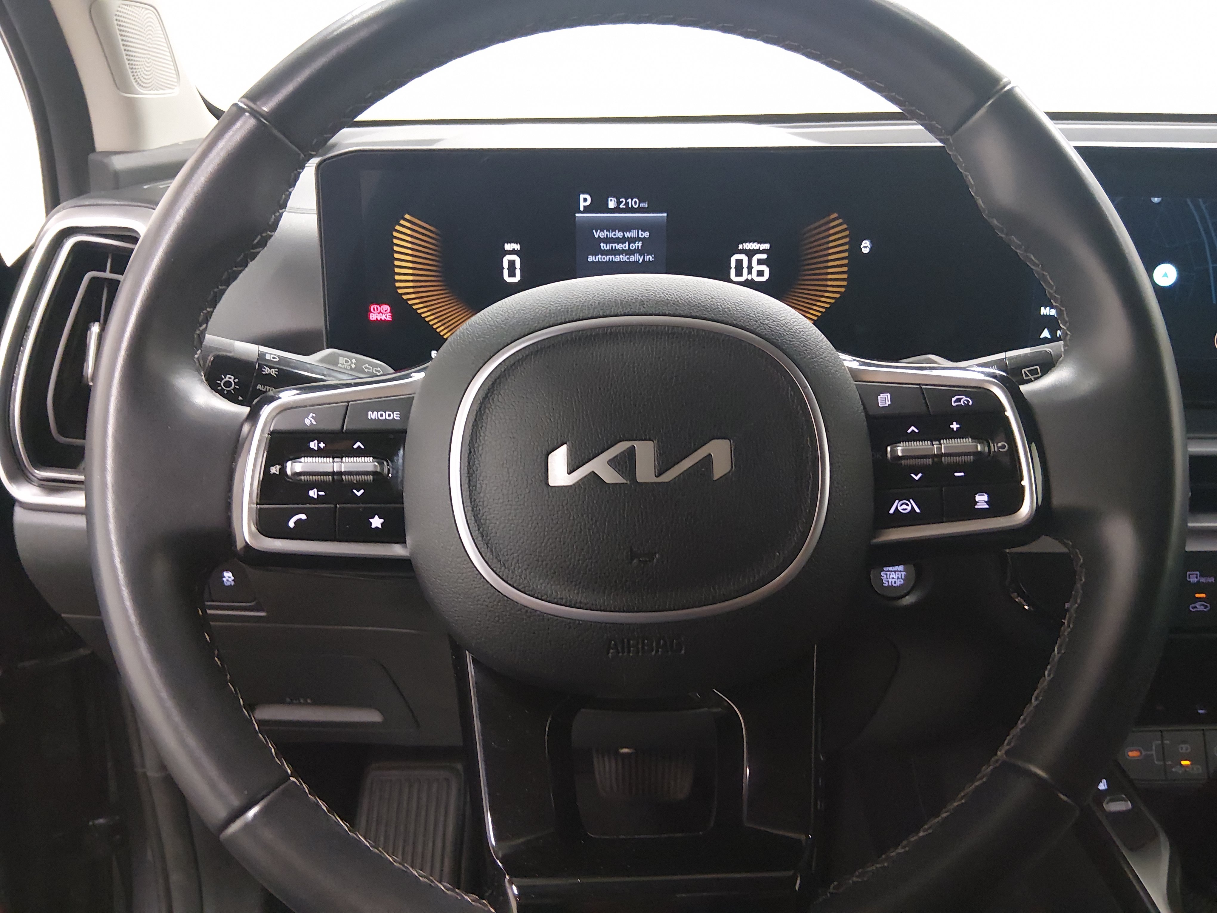 2024 Kia Sorento S - Photo 12