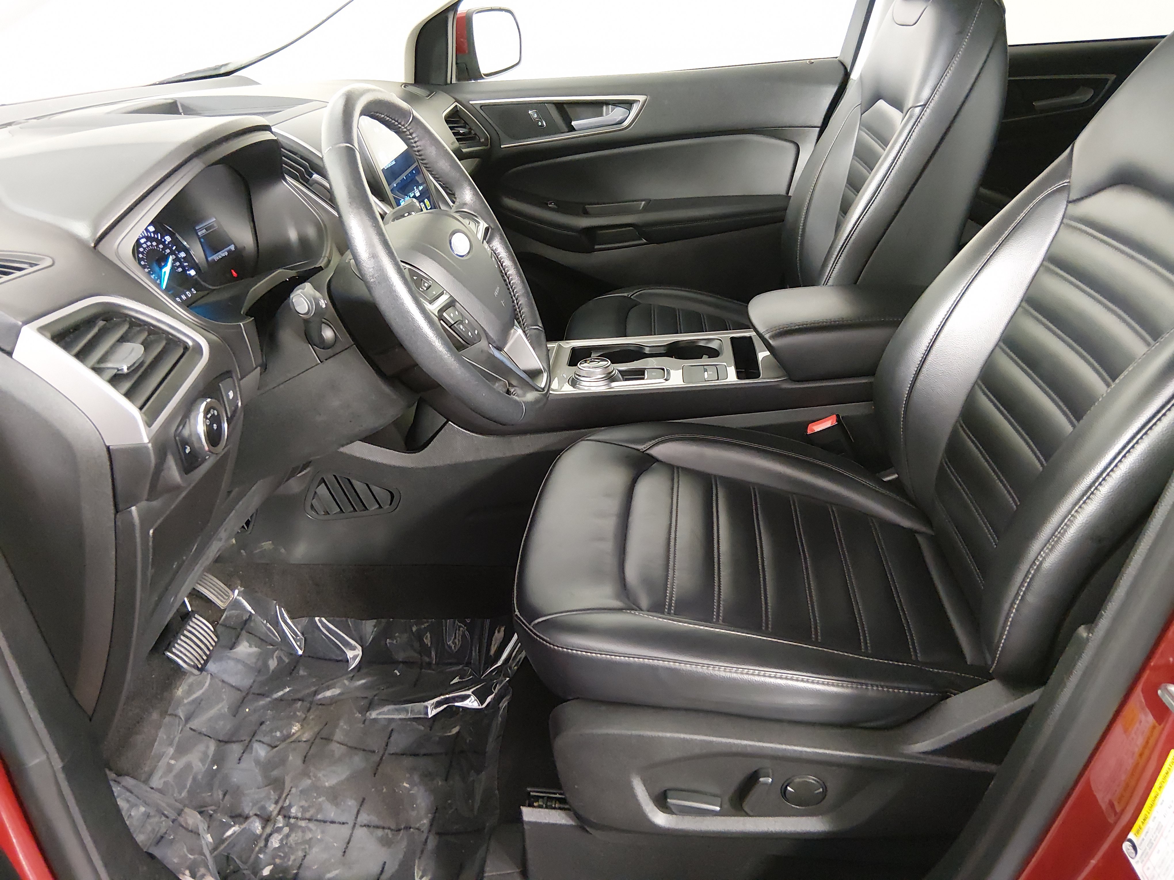 2024 Ford Edge SEL - Photo 19