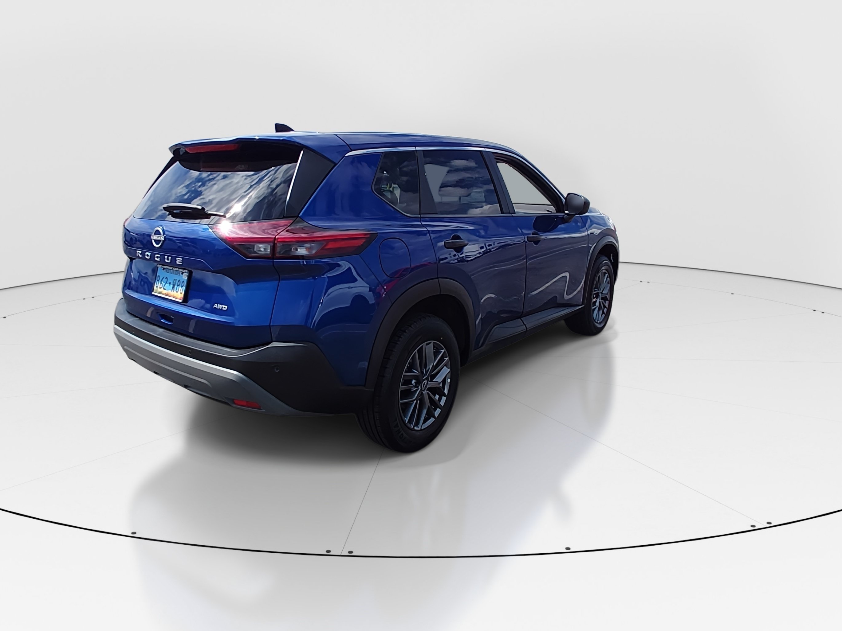 2023 Nissan Rogue S - Photo 7