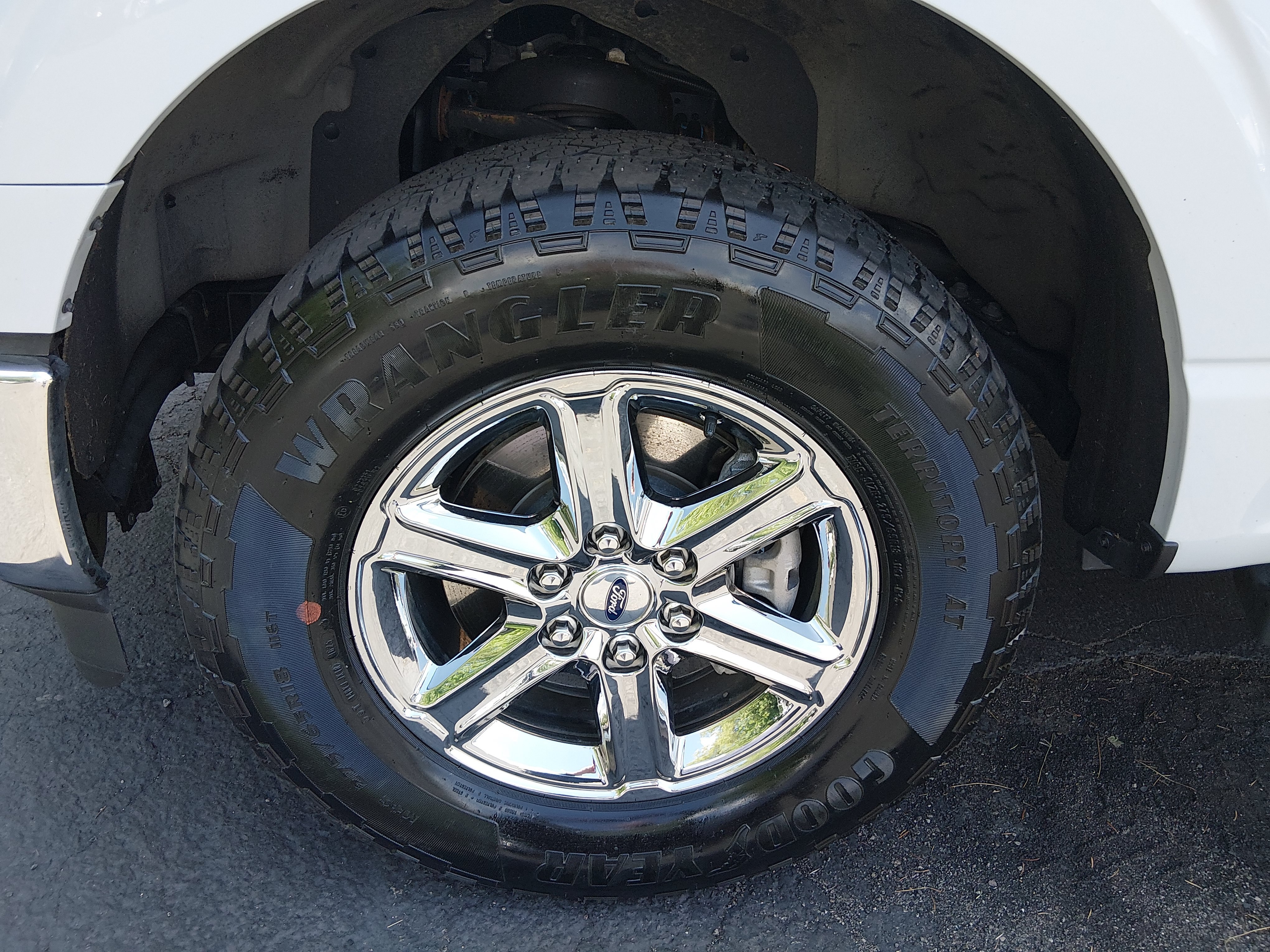 2025 Ford F-150 XLT - Photo 10