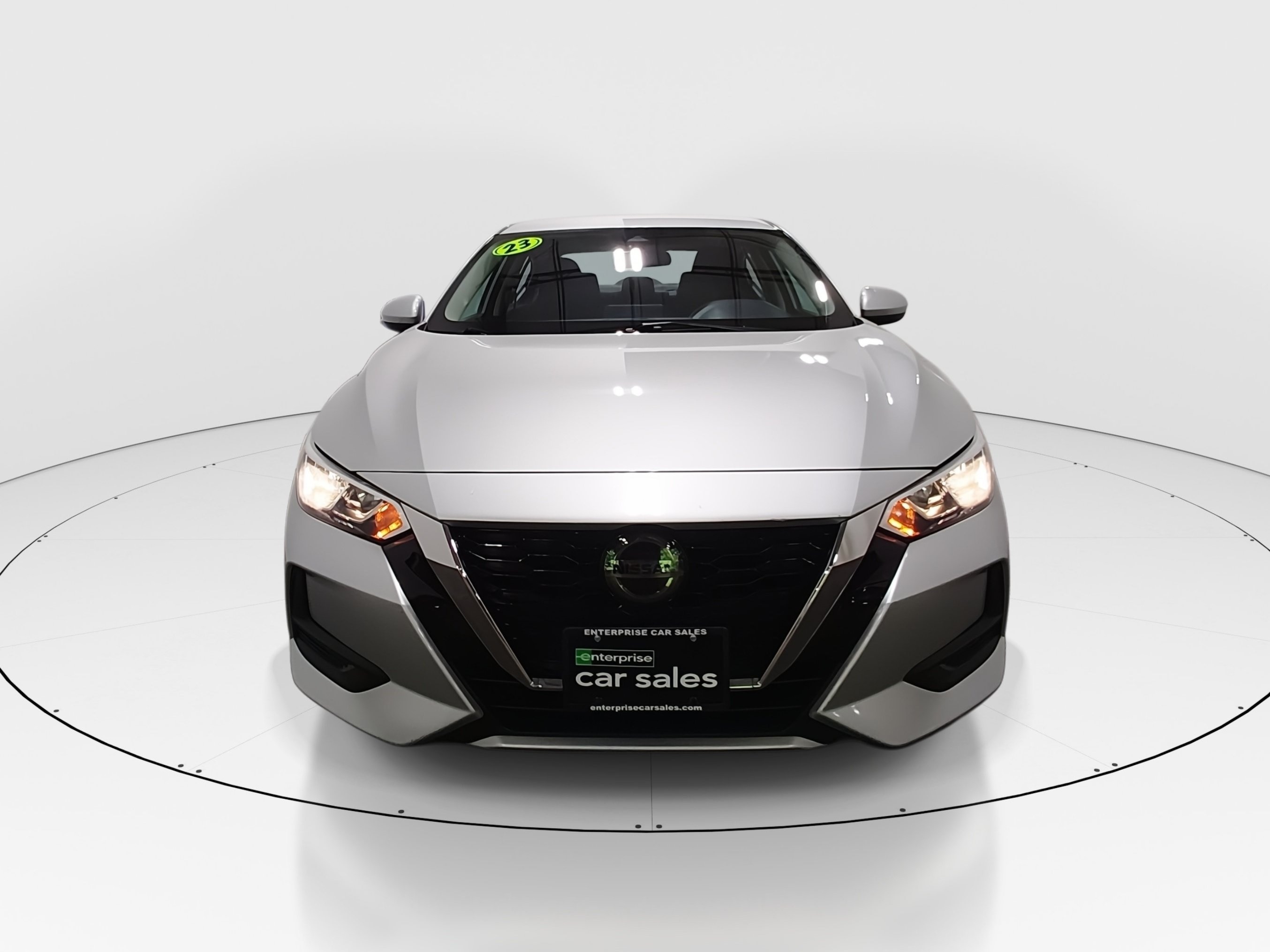 2023 Nissan Sentra SV - Photo 2