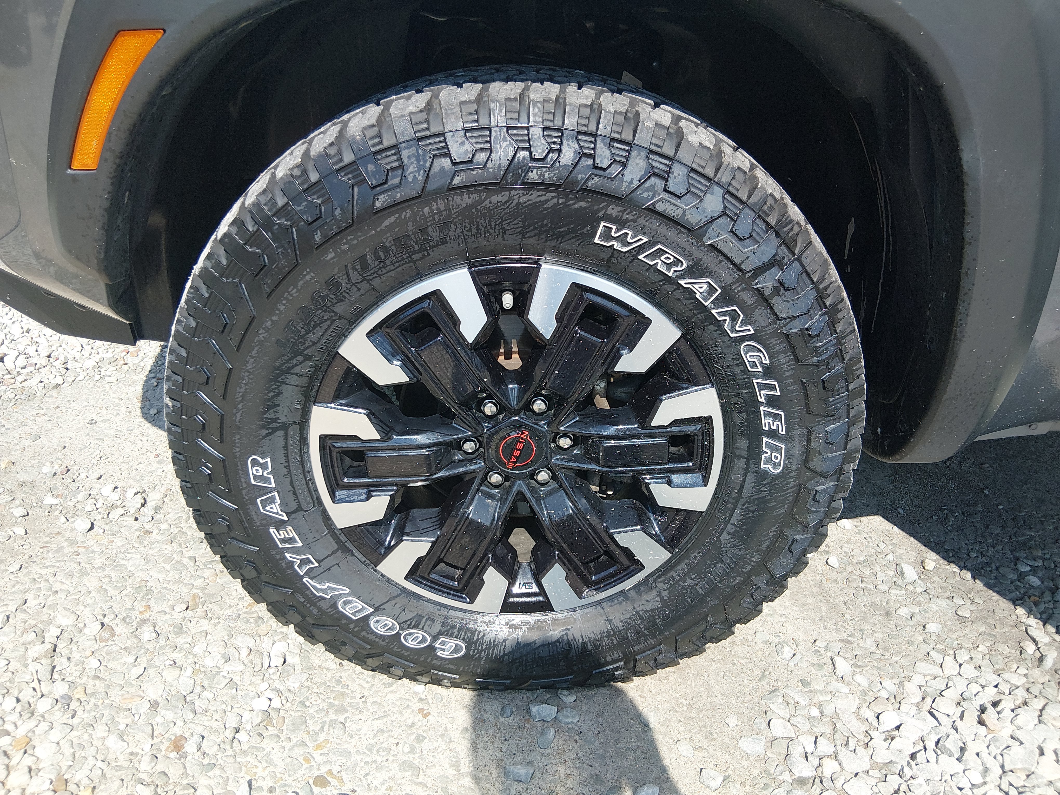 2024 Nissan Frontier PRO-4X - Photo 10