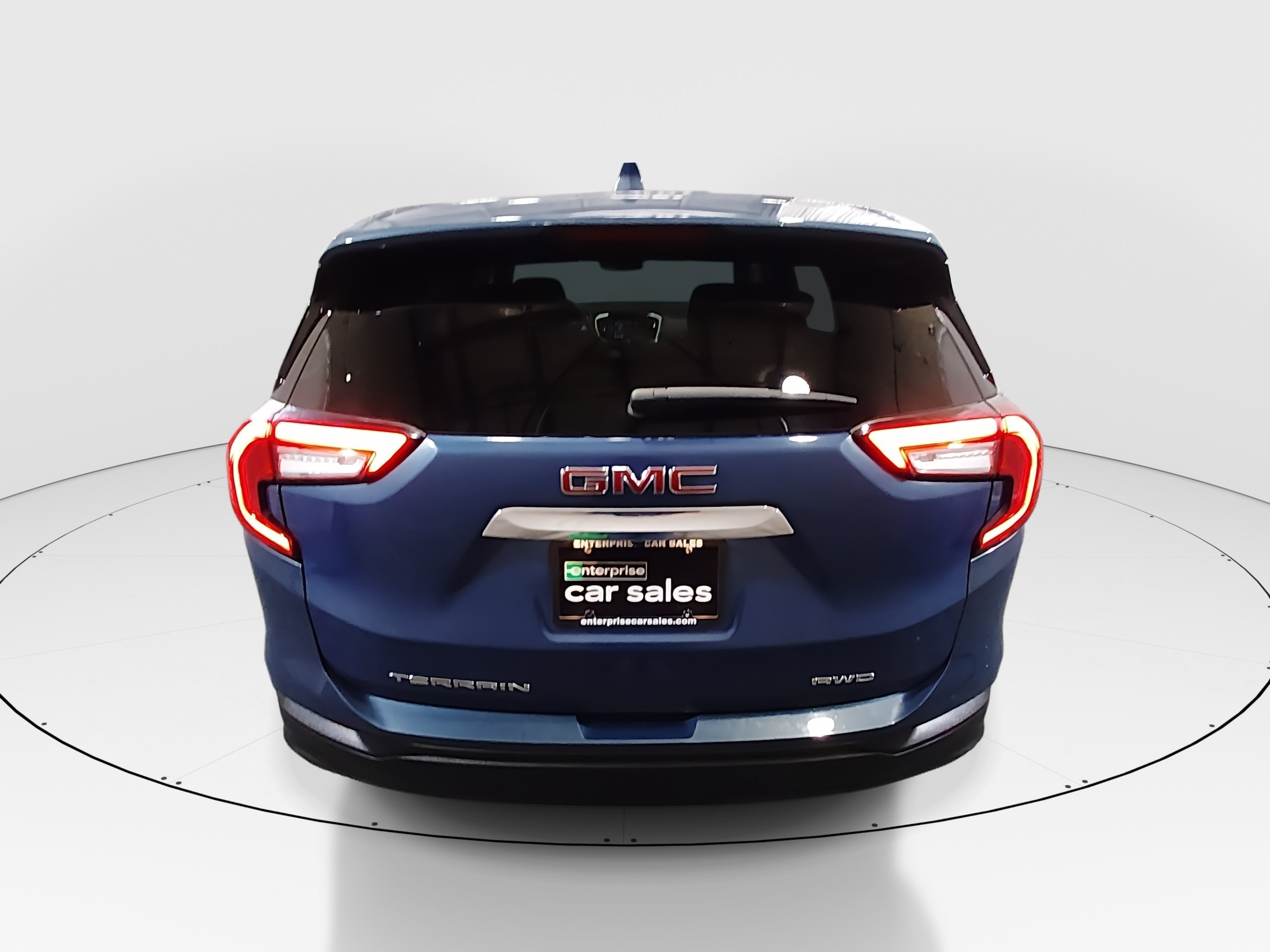 2024 GMC Terrain SLE - Photo 6
