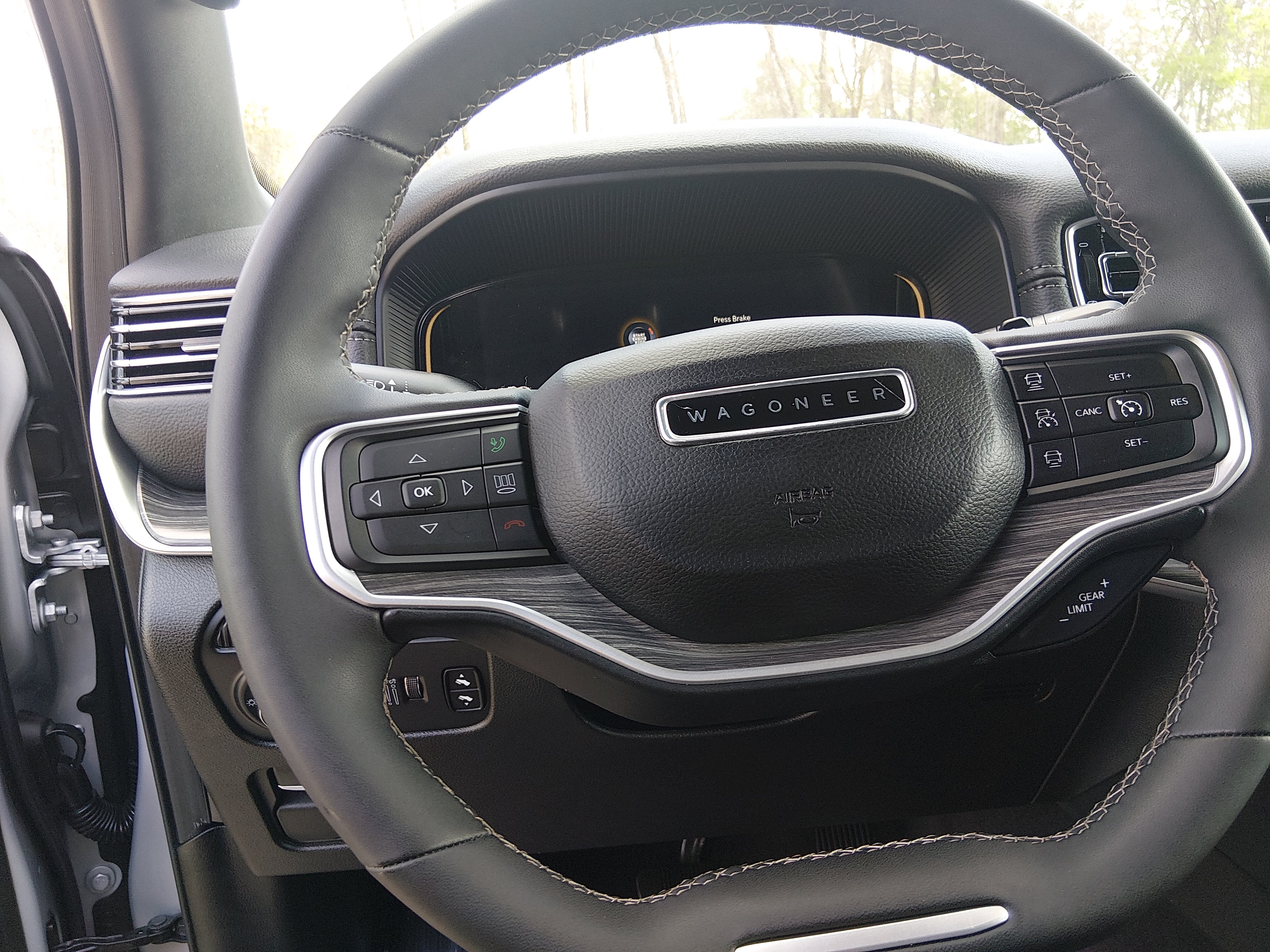 2024 Jeep Wagoneer Series II - Photo 12