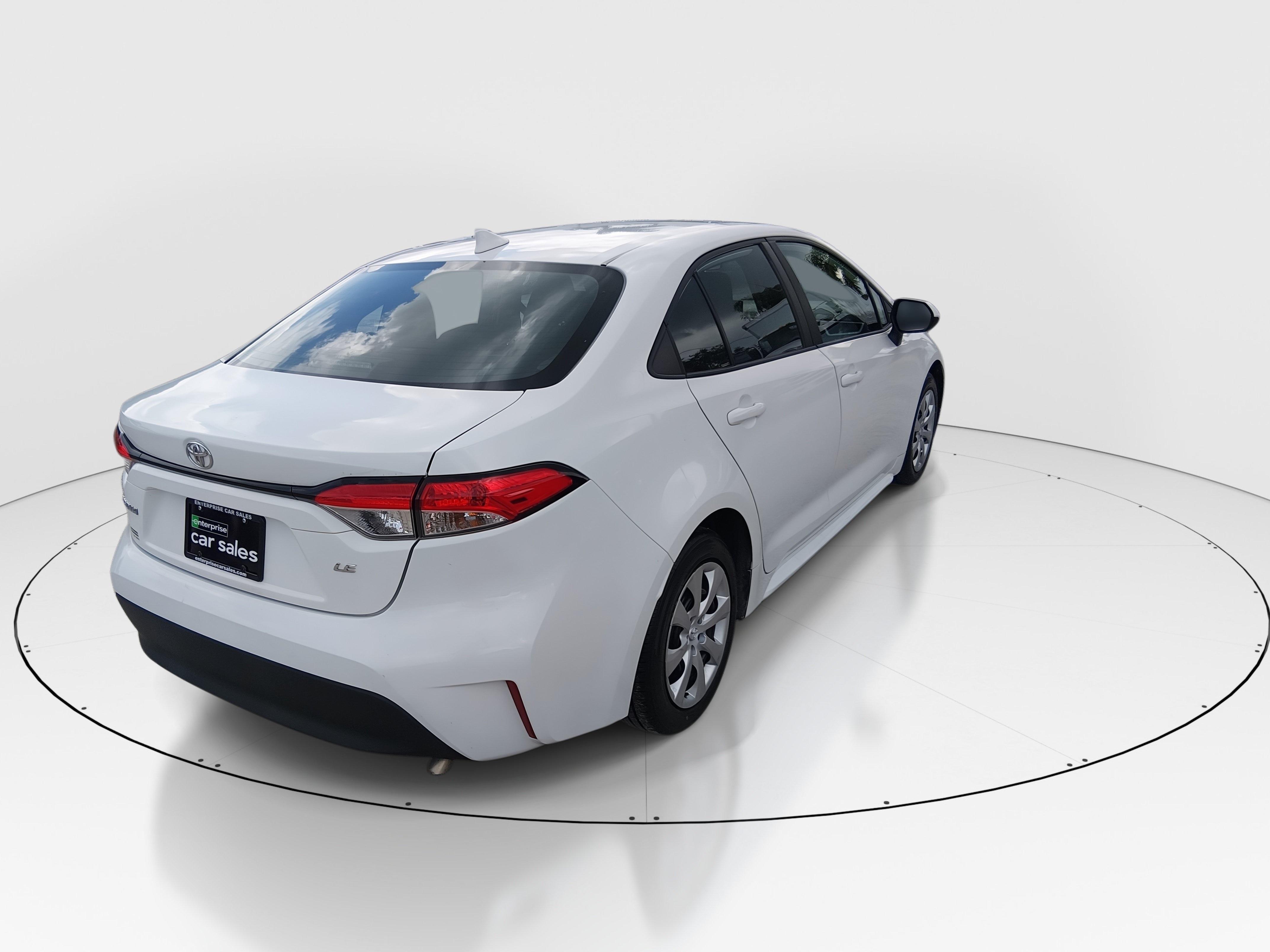 2024 Toyota Corolla LE - Photo 7