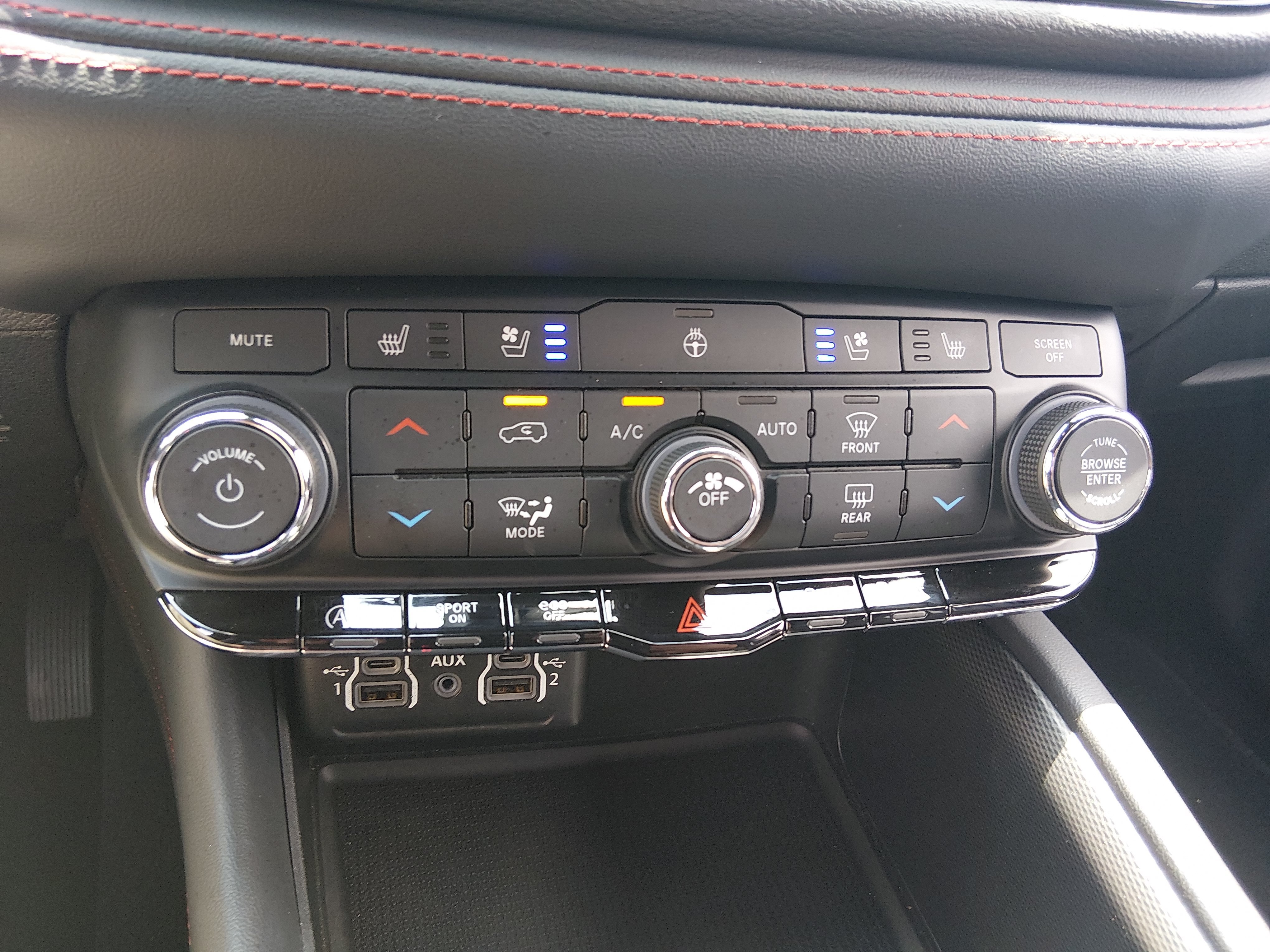 2024 Dodge Durango GT - Photo 13