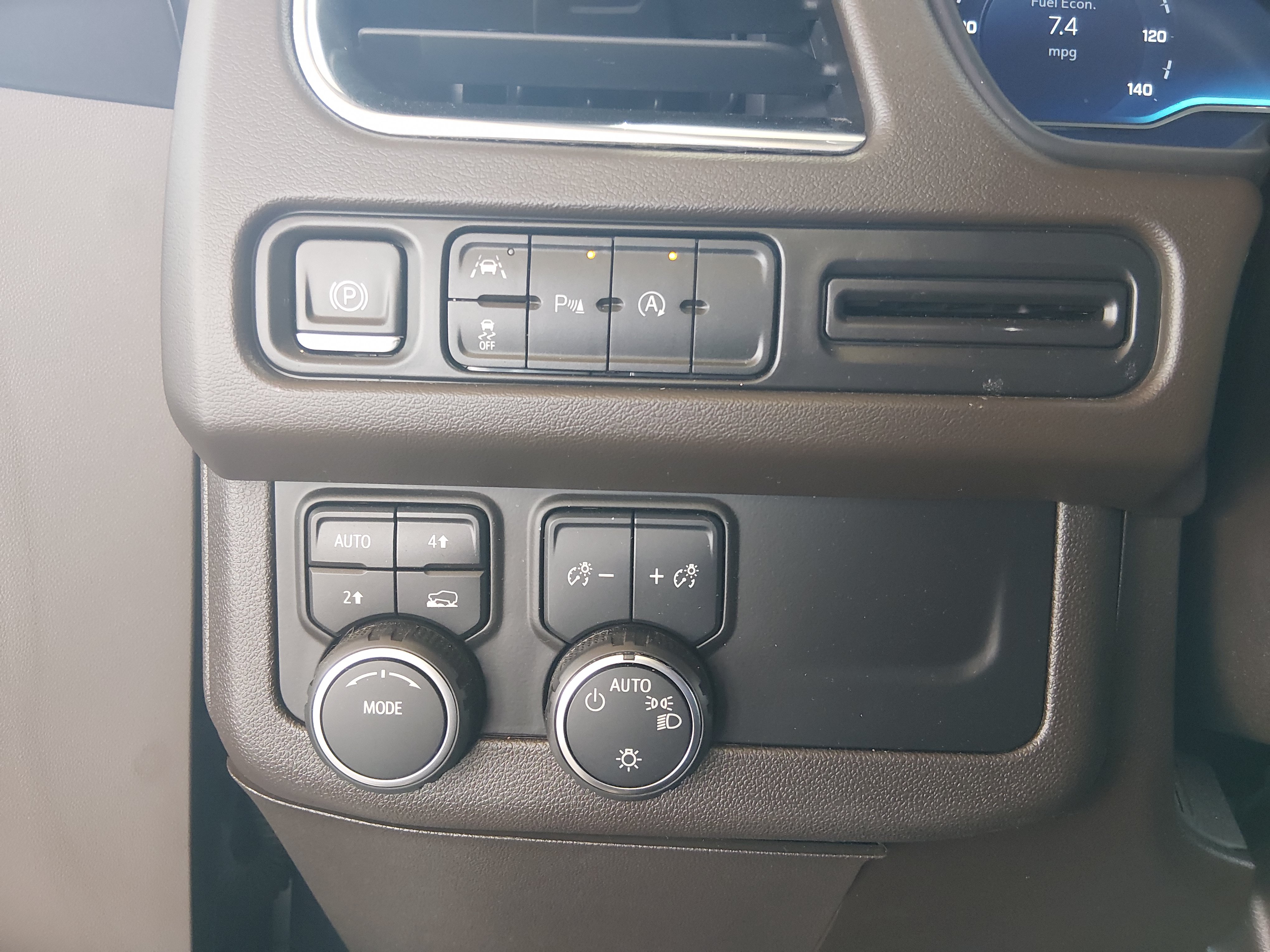 2023 Chevrolet Tahoe LT - Photo 13