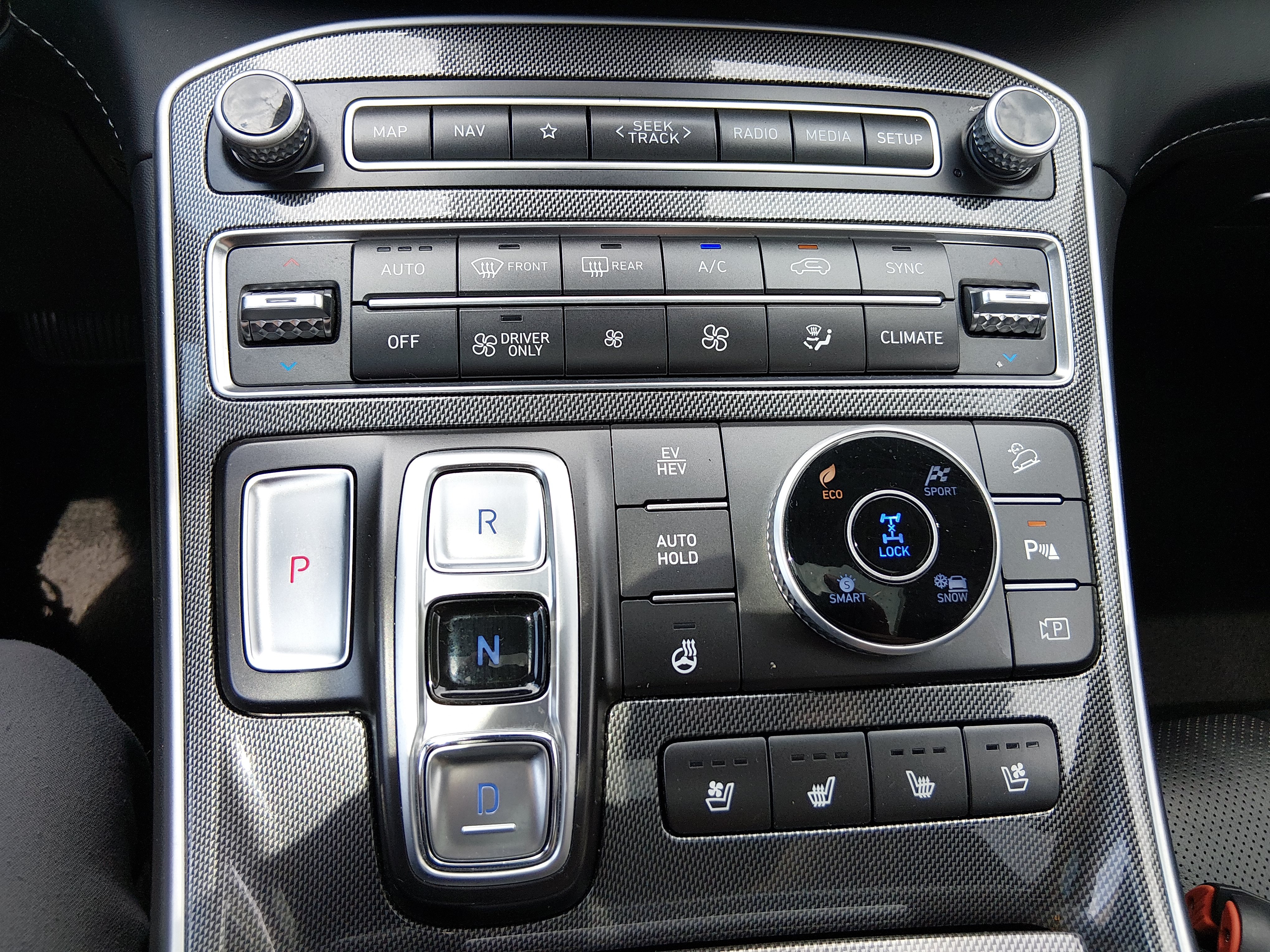 2023 Hyundai Santa Fe Limited PHEV - Photo 13