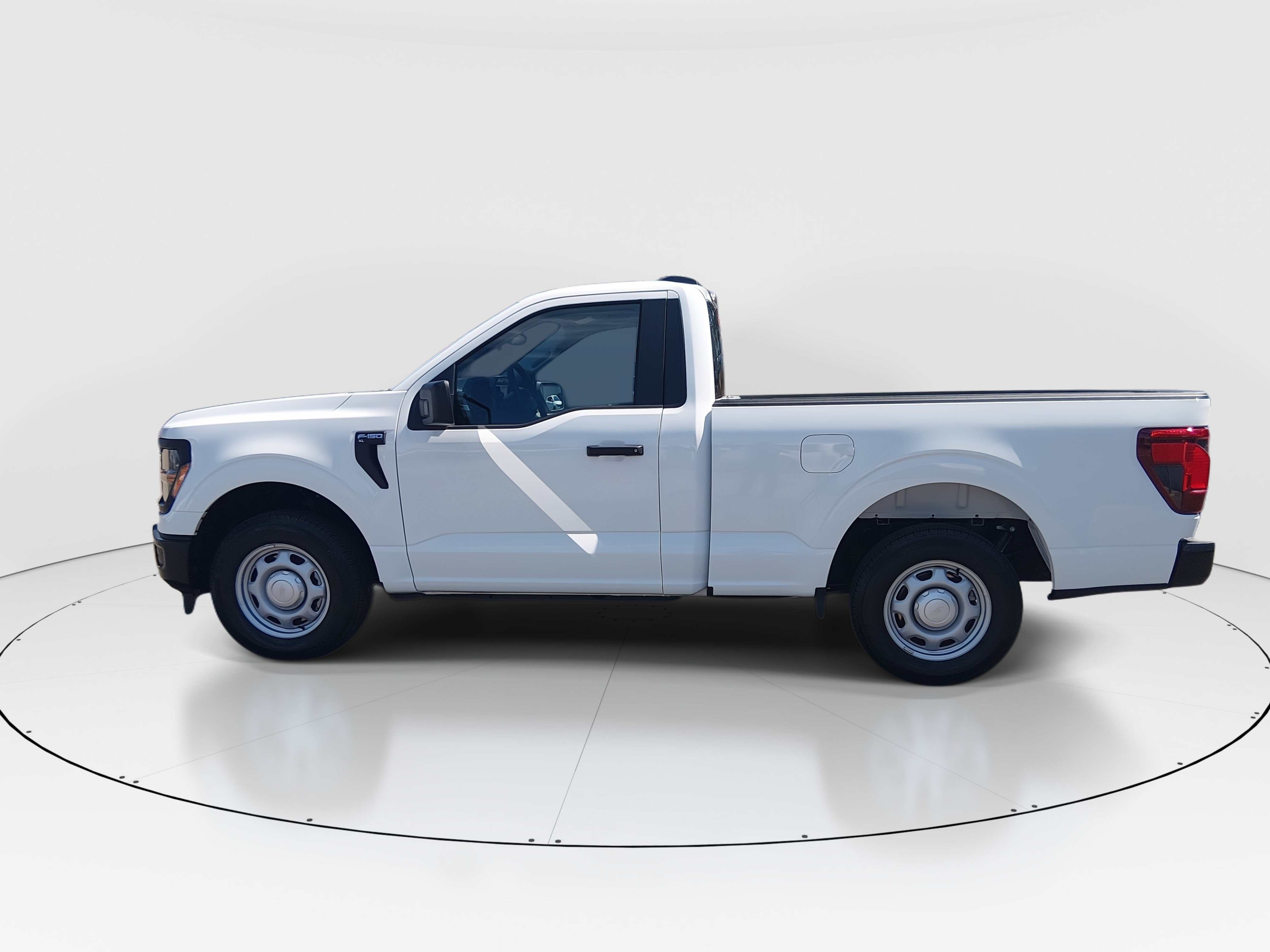 2026 Ford F-150 XL - Photo 4
