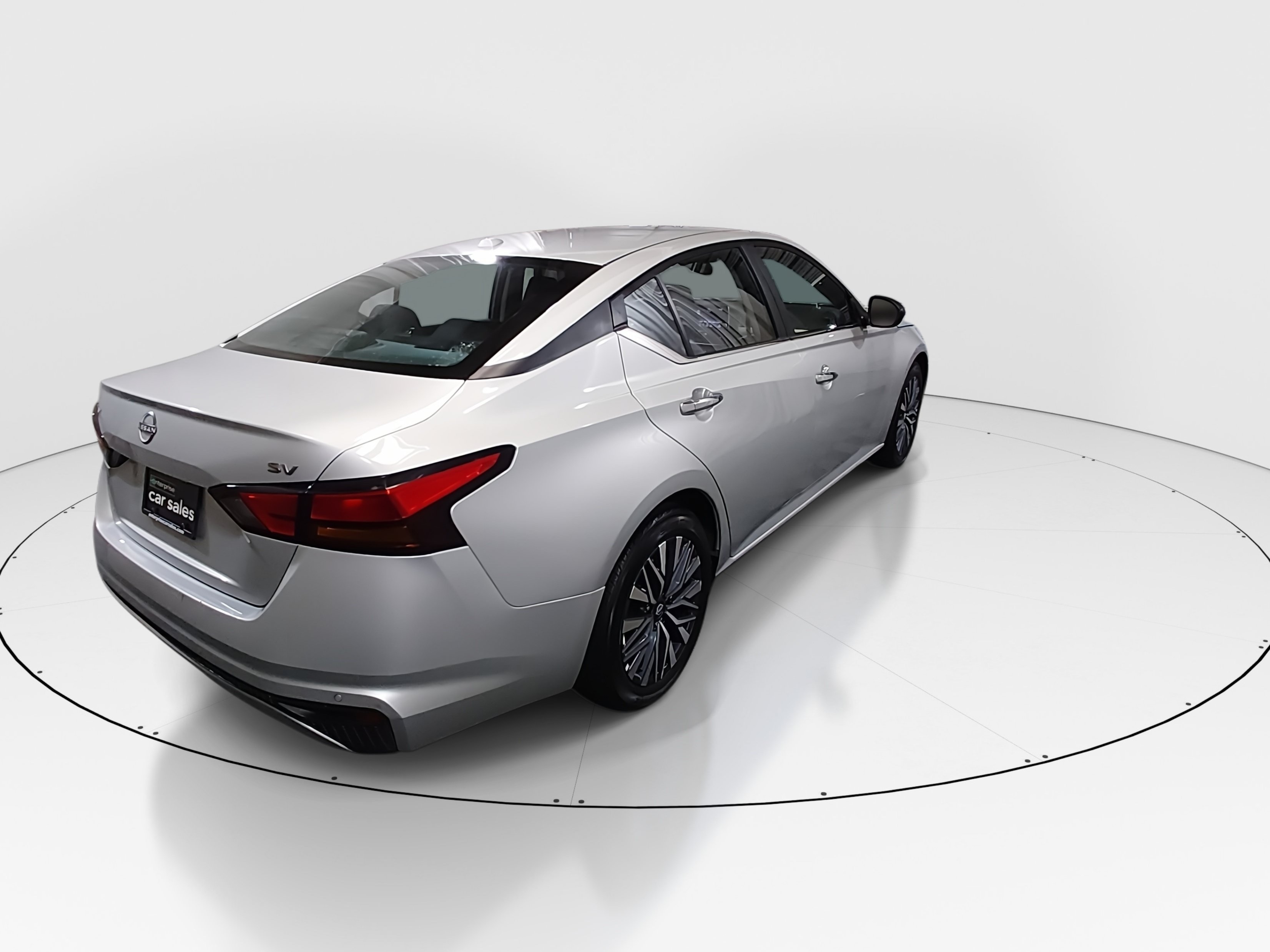 2024 Nissan Altima SV - Photo 7