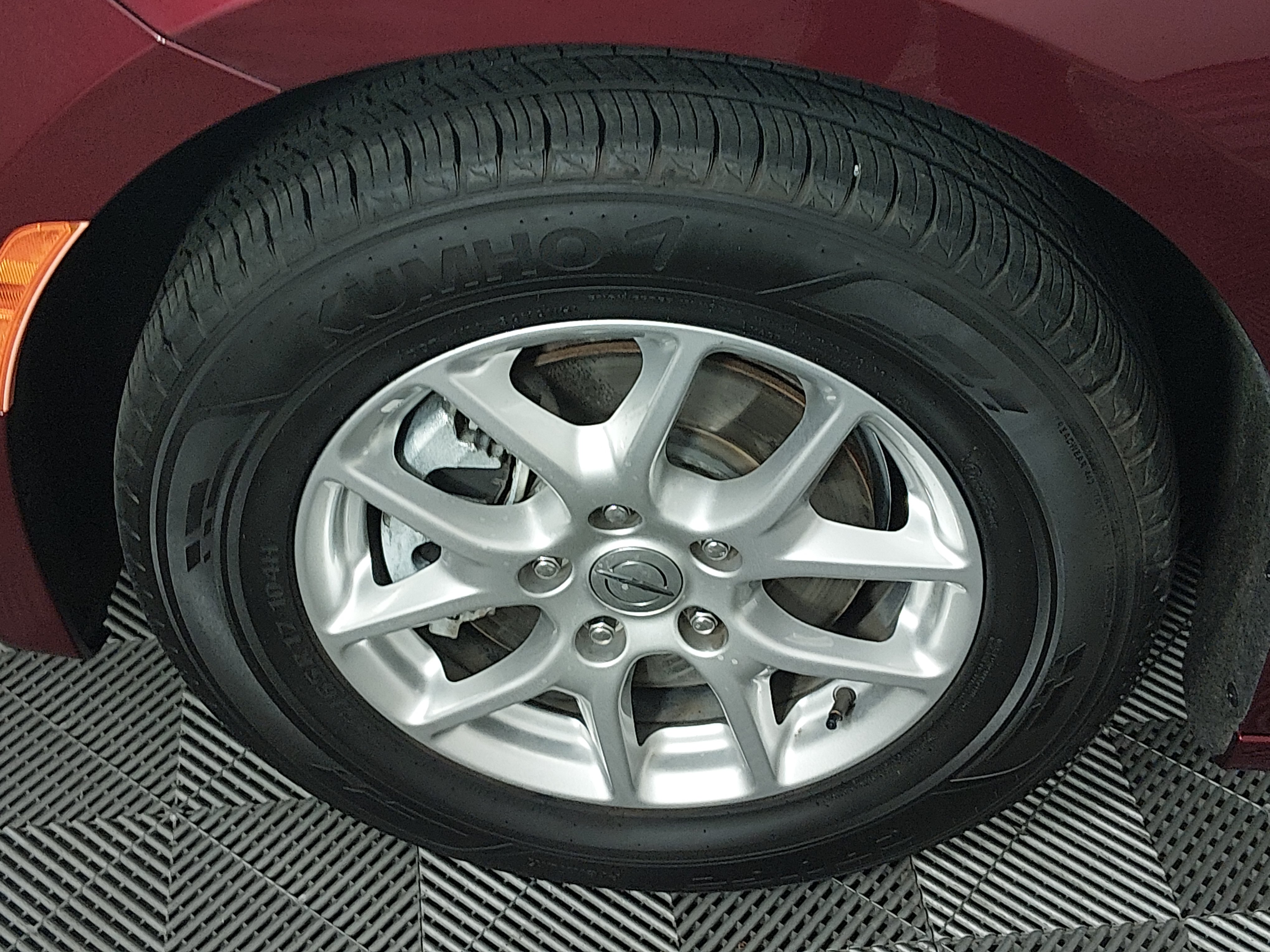 2023 Chrysler Voyager LX - Photo 10