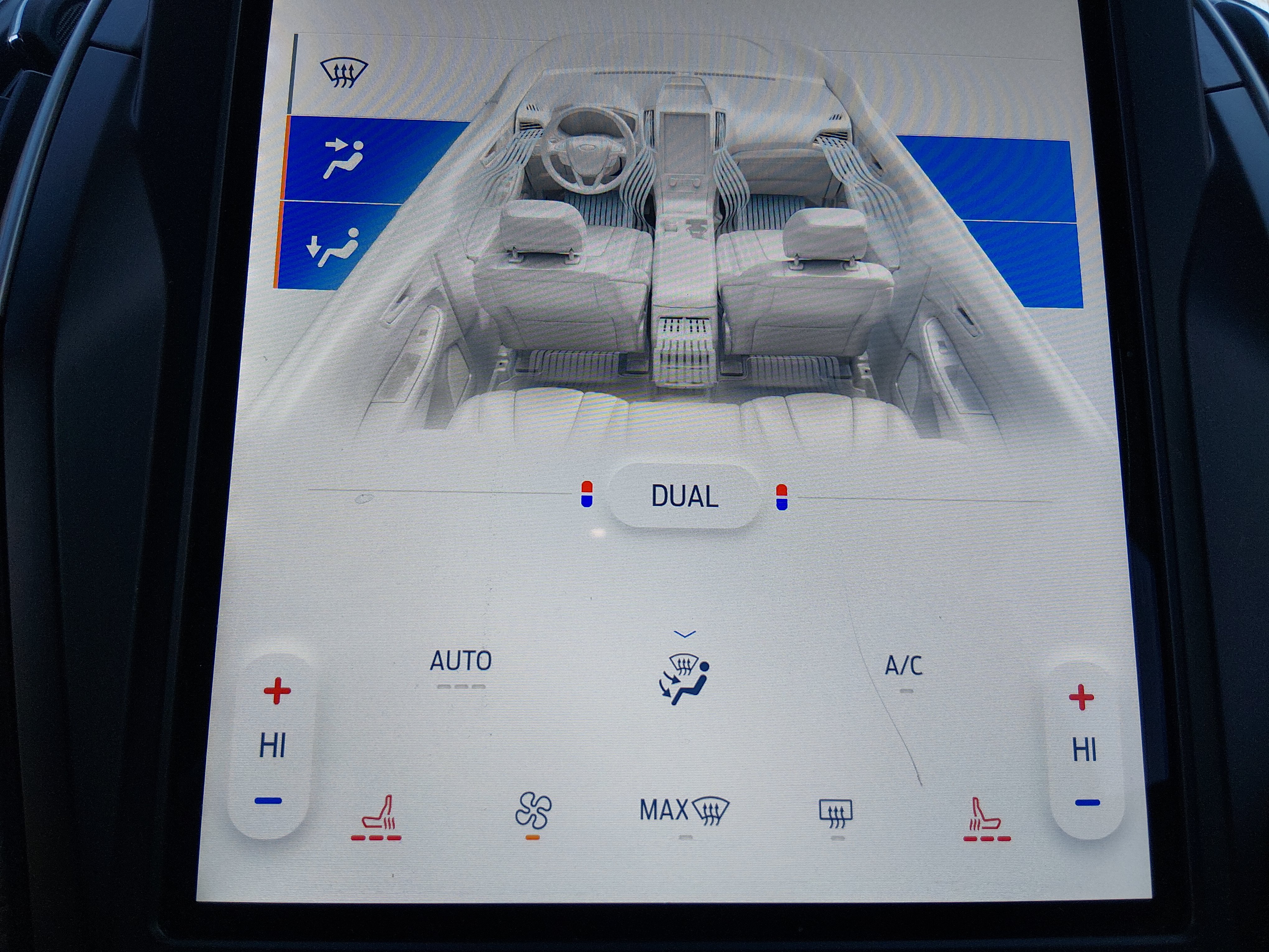 2024 Ford Edge SEL - Photo 17