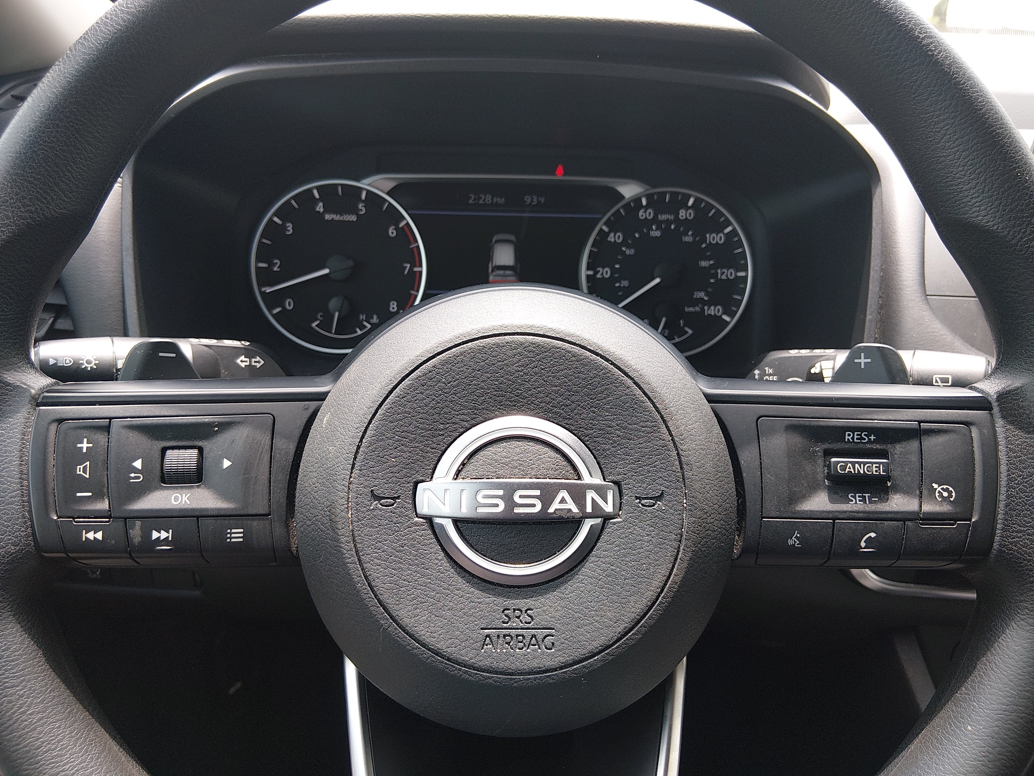 2024 Nissan Rogue S - Photo 12