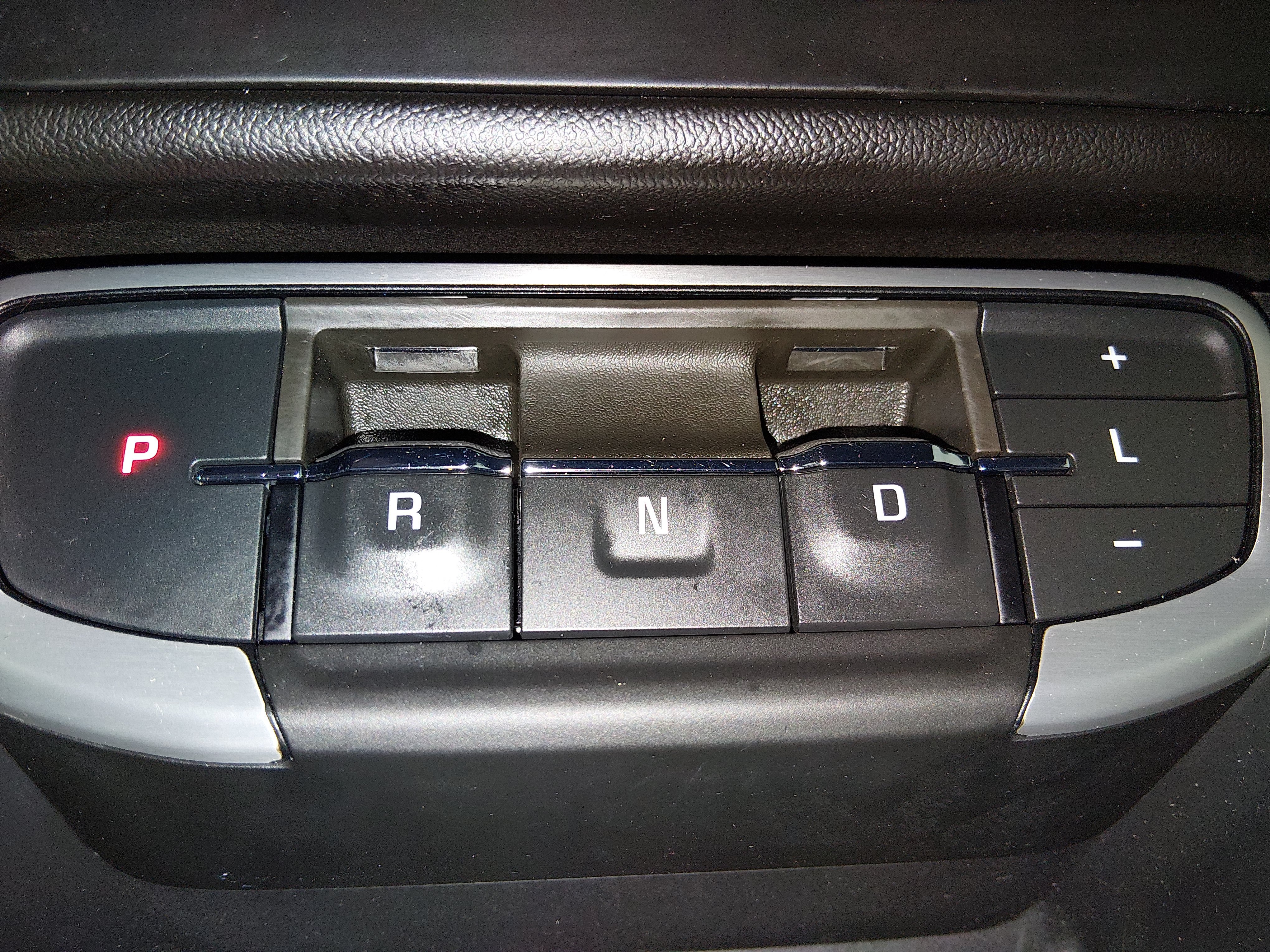 2024 GMC Terrain SLE - Photo 13