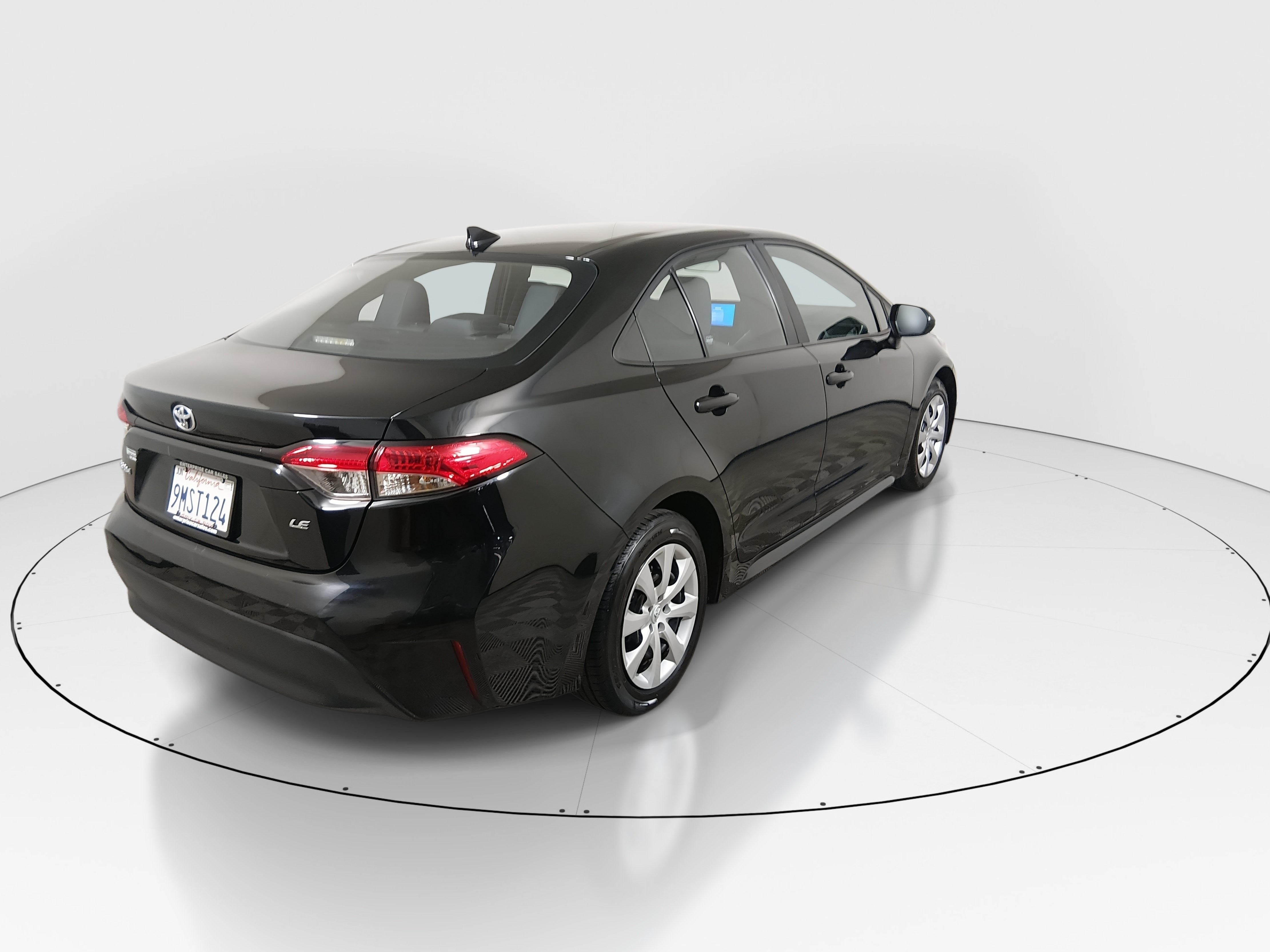 2024 Toyota Corolla LE - Photo 7
