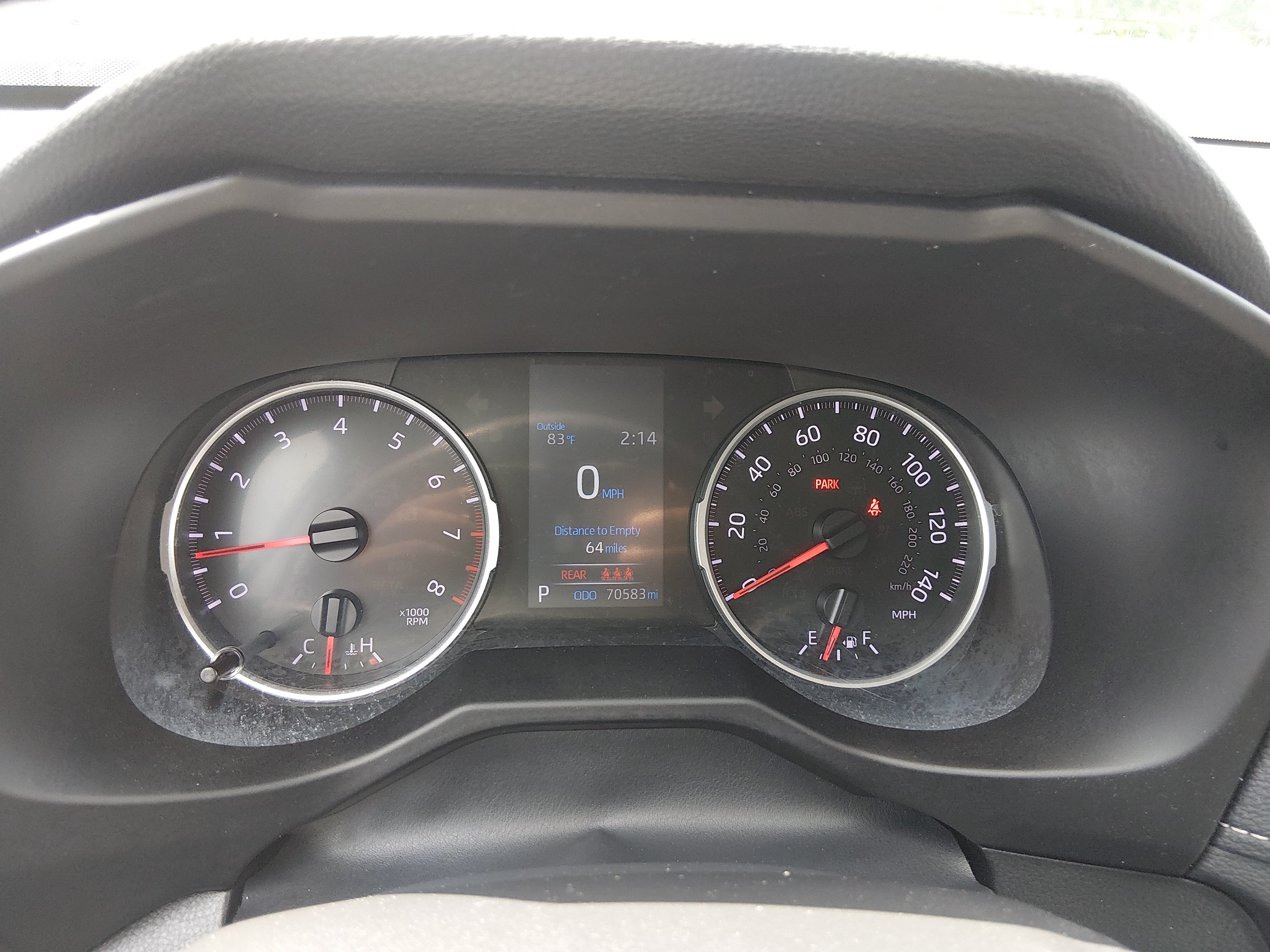 2022 Toyota RAV4 LE - Photo 14