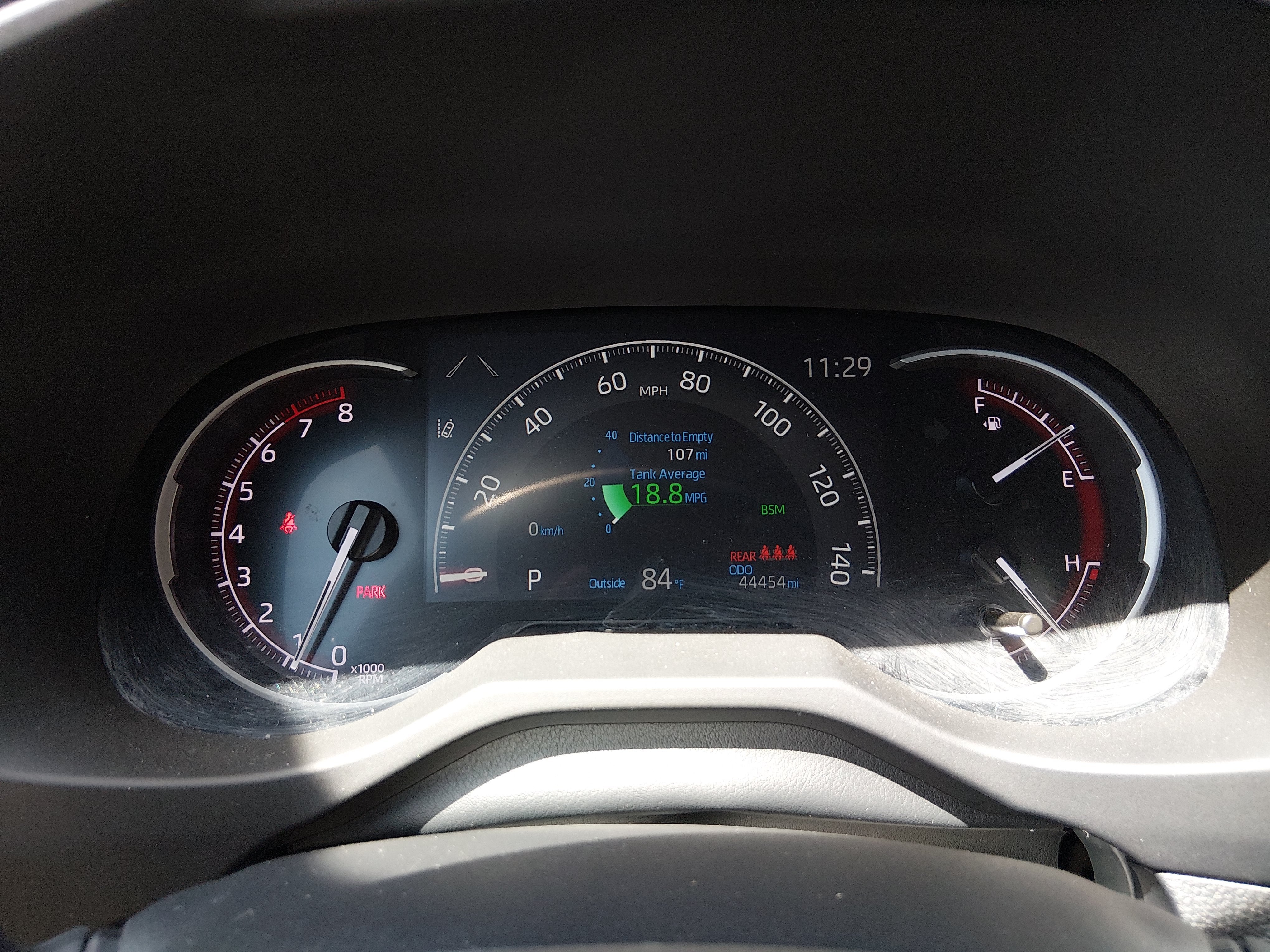 2024 Toyota RAV4 XLE - Photo 14