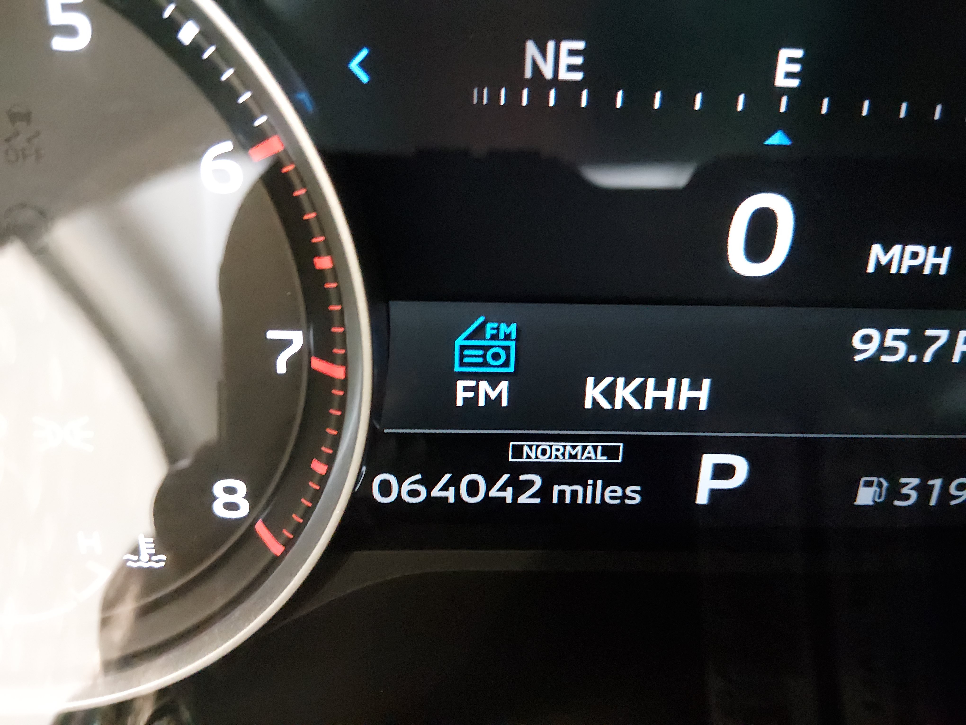 2024 Mitsubishi Outlander SE - Photo 14