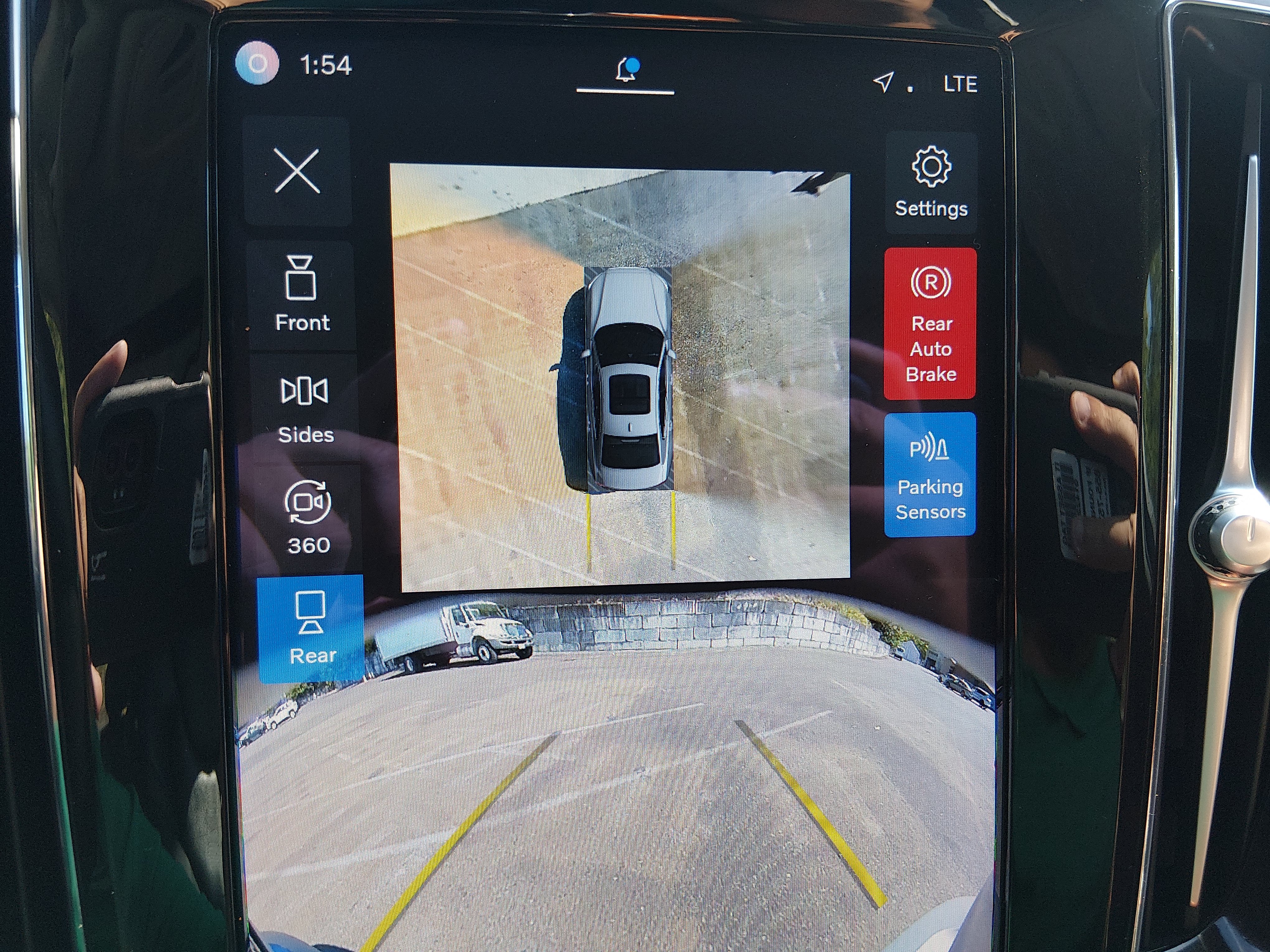 2024 Volvo S60 Plus - Photo 16