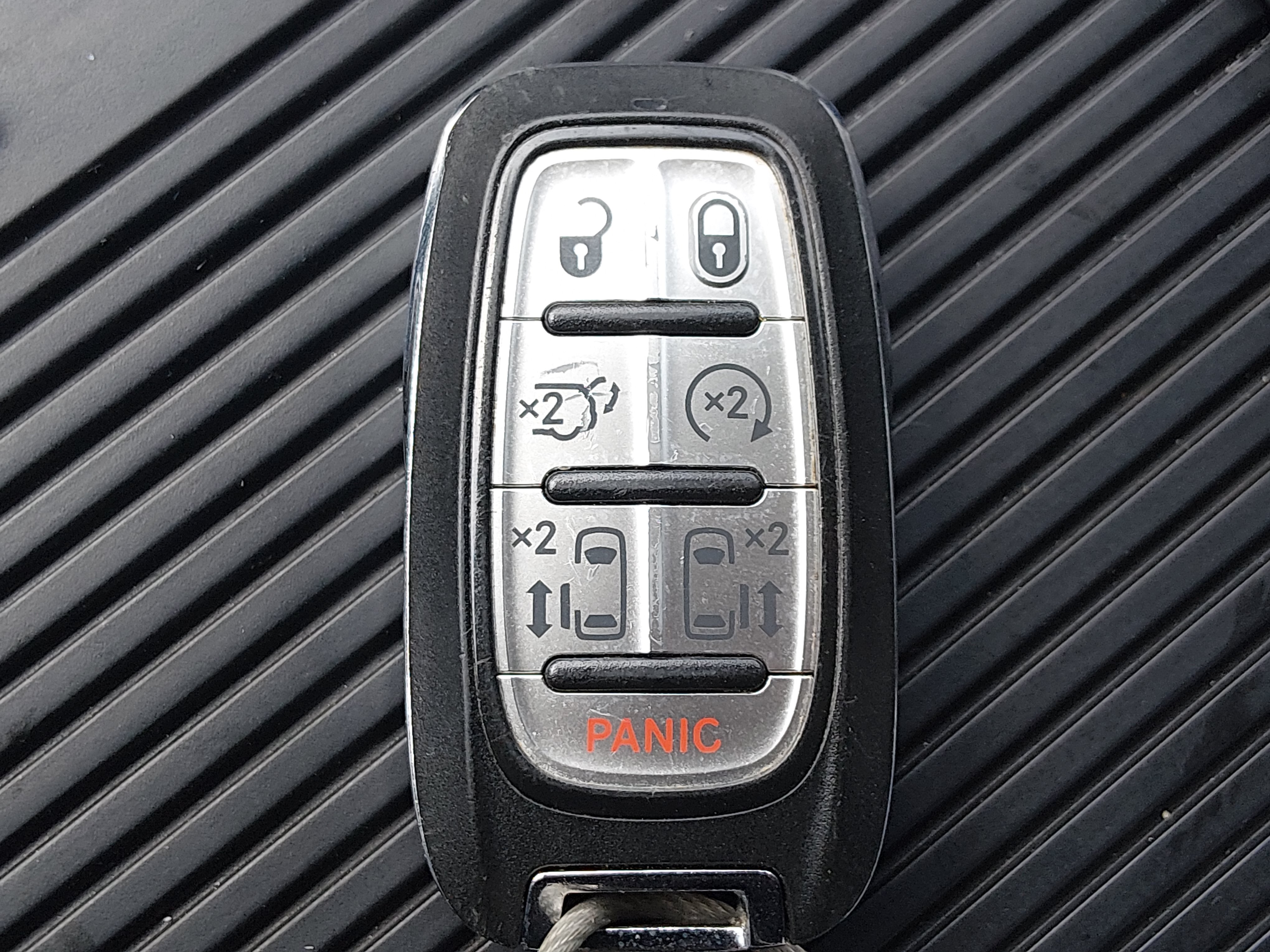 2023 Chrysler Pacifica Touring L - Photo 15