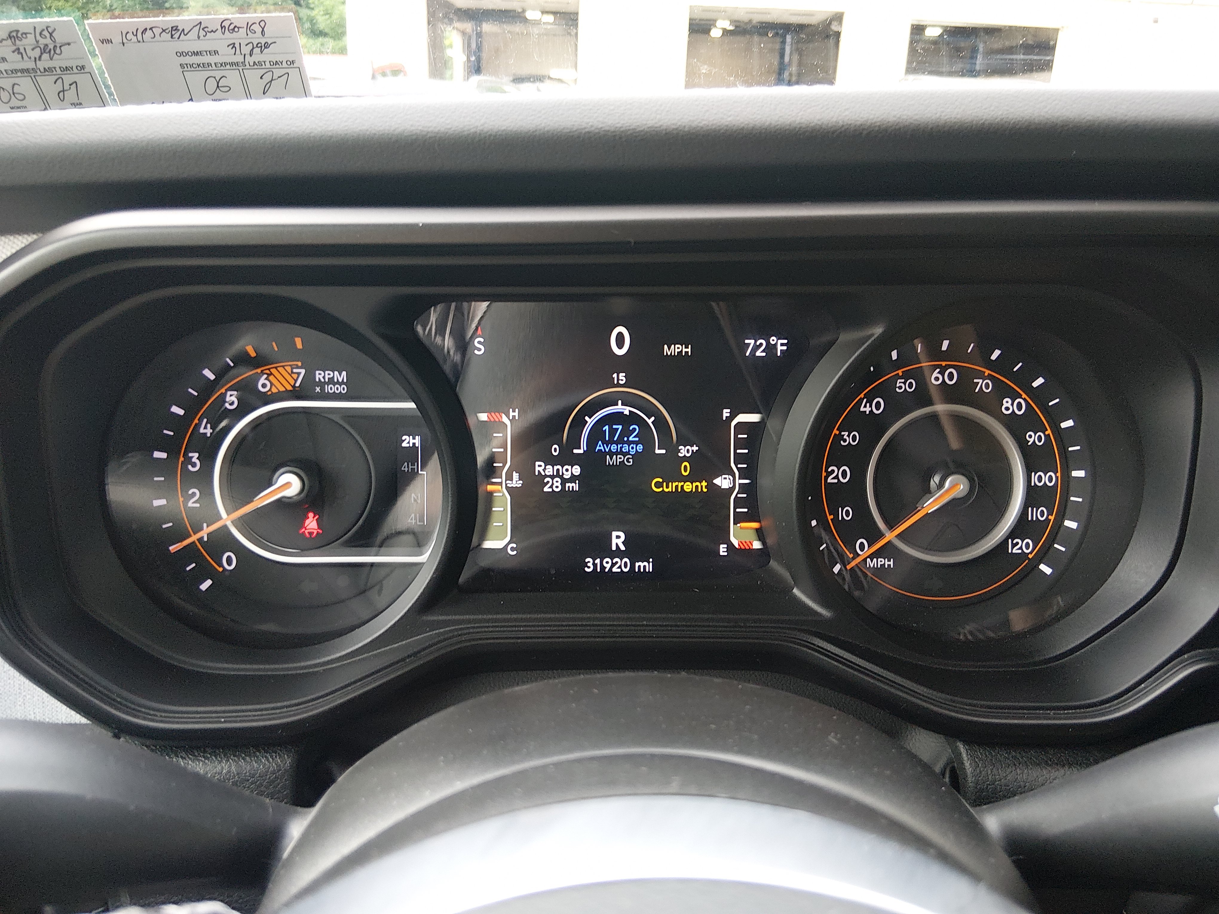 2025 Jeep Wrangler 4-Door Sahara - Photo 14