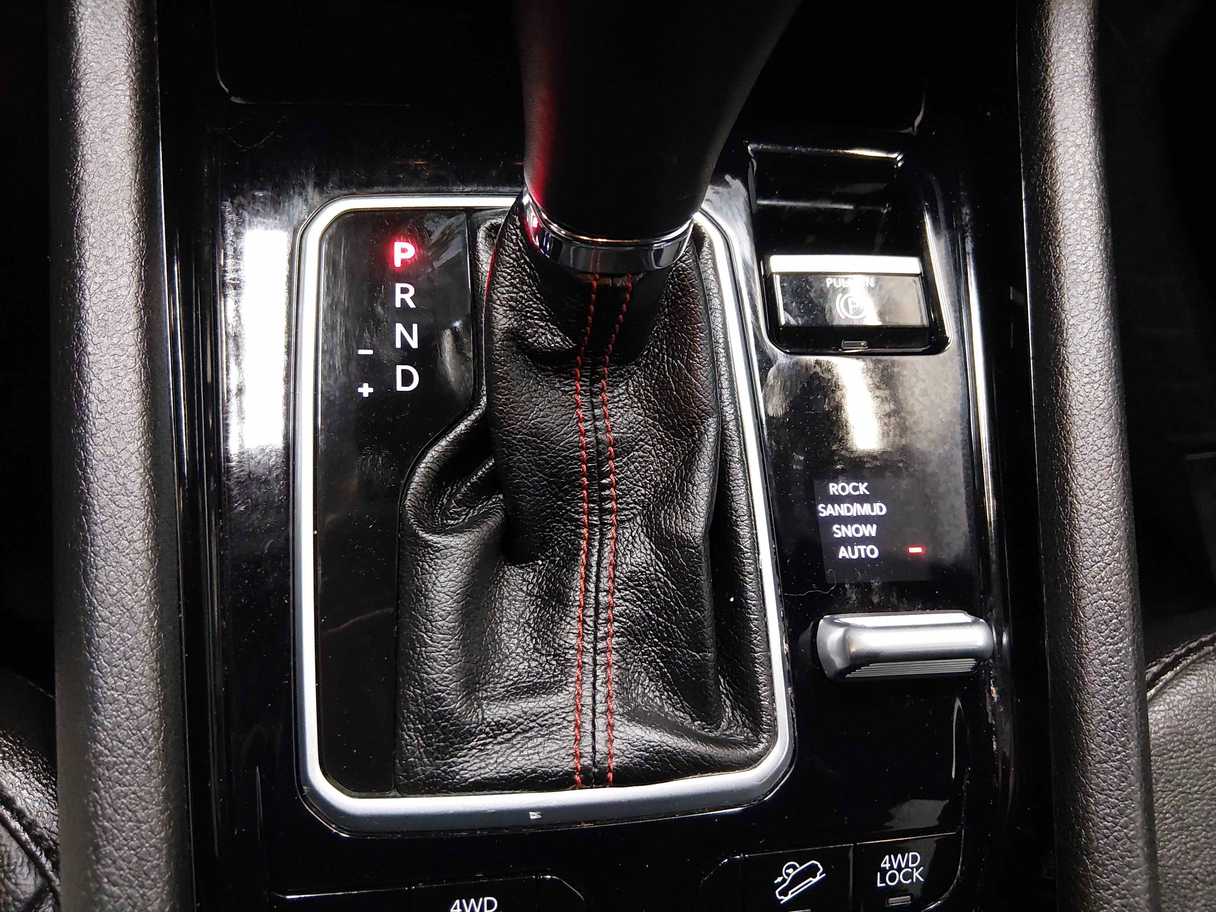 2025 Jeep Compass Trailhawk - Photo 17