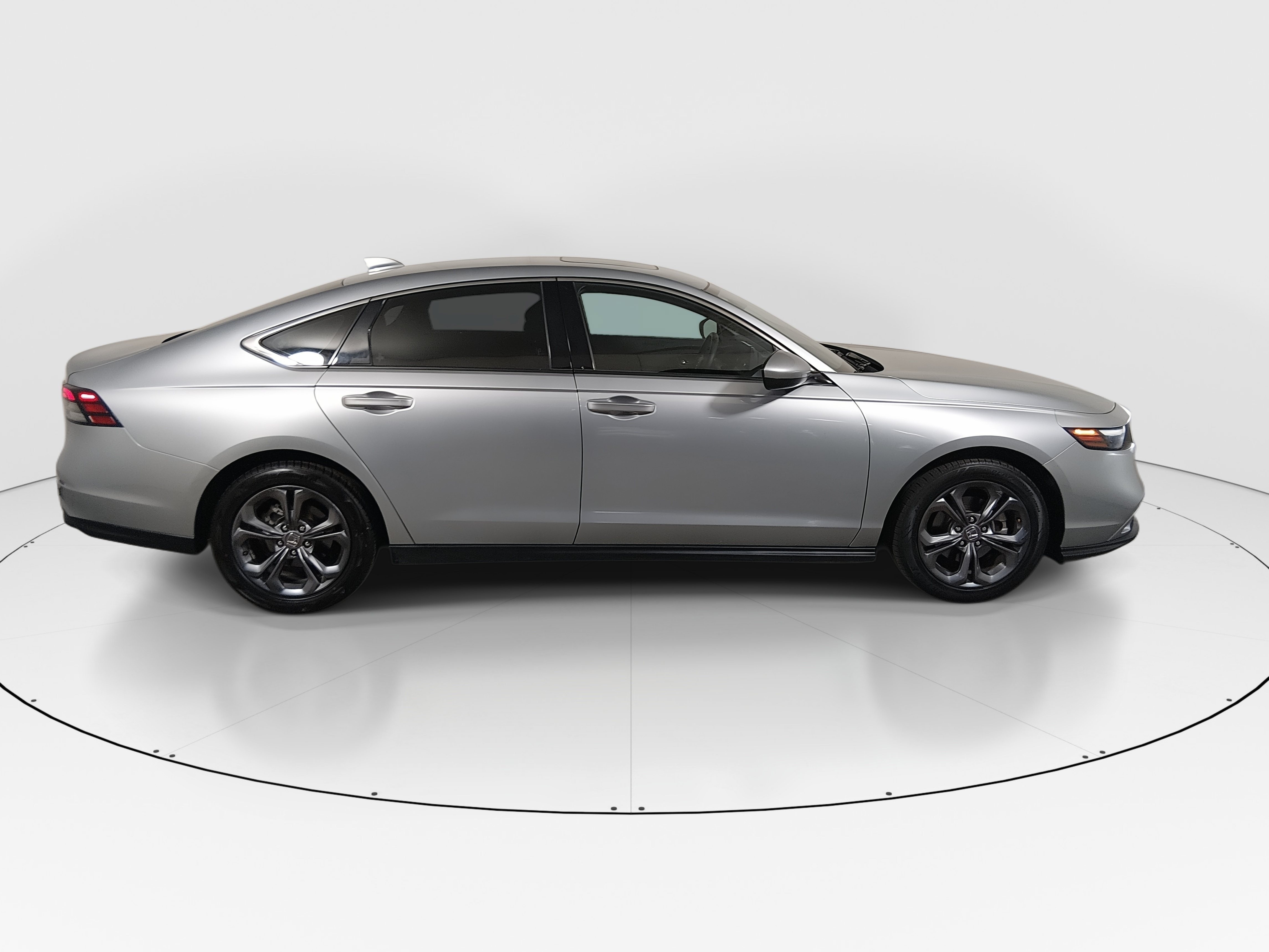 2023 Honda Accord EX - Photo 8