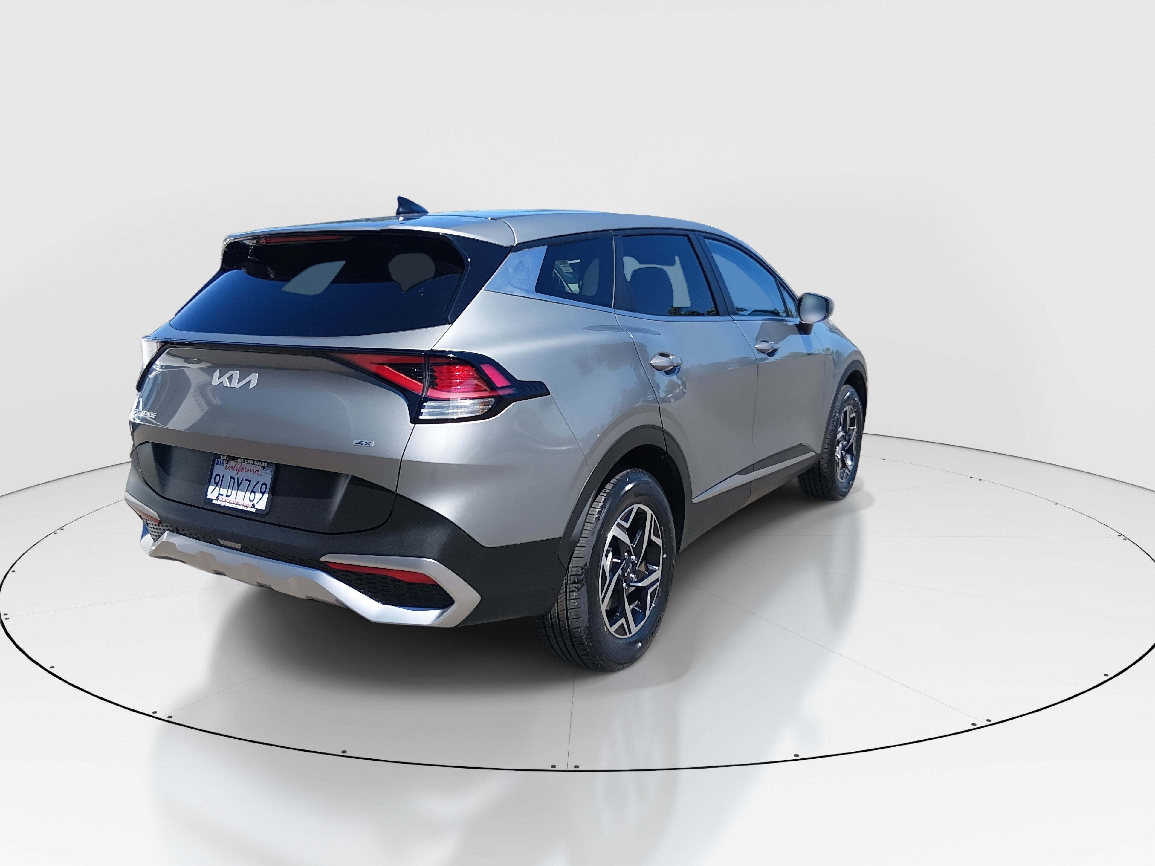 2024 Kia Sportage LX - Photo 7
