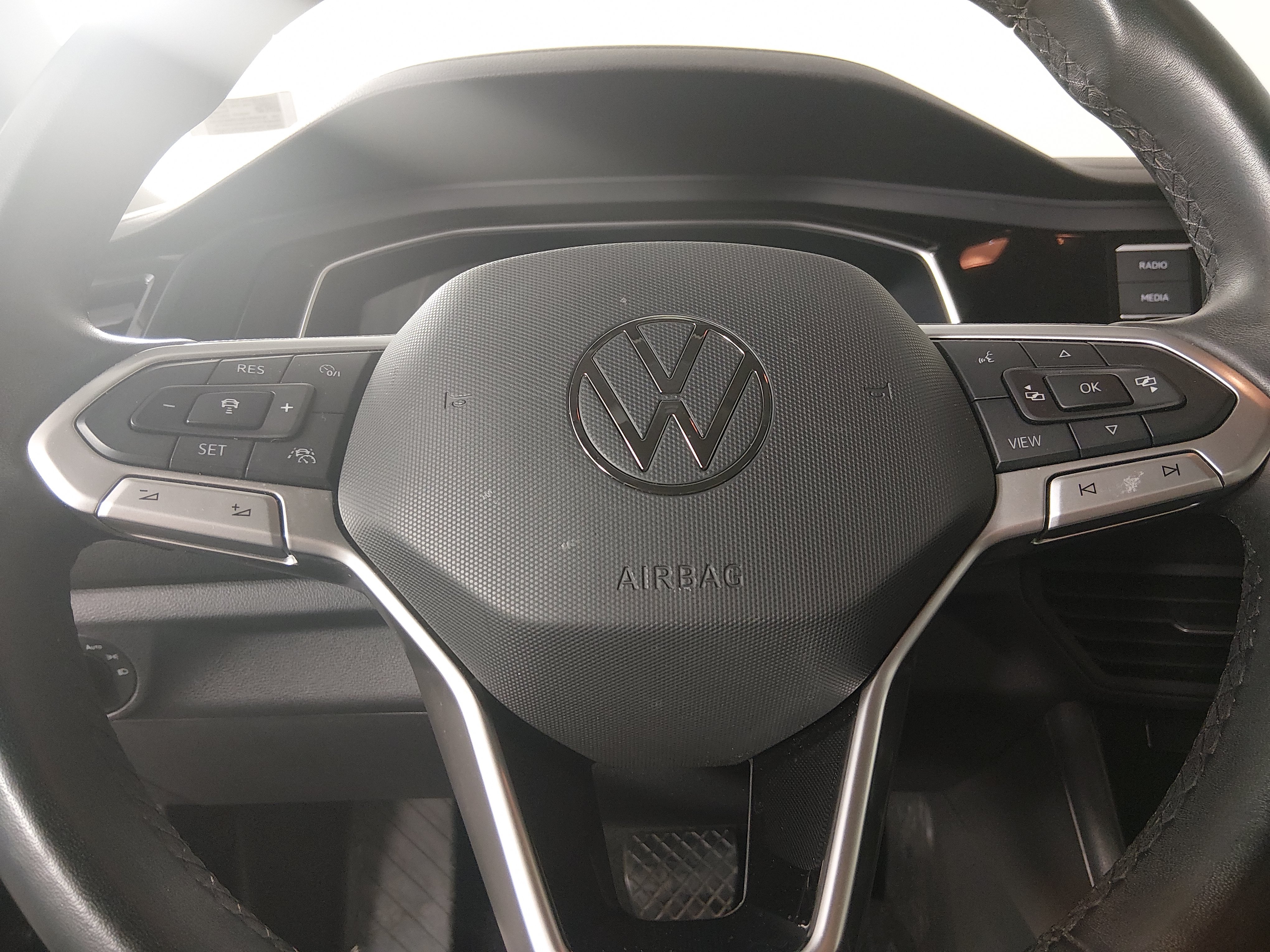 2024 Volkswagen Jetta SE - Photo 12