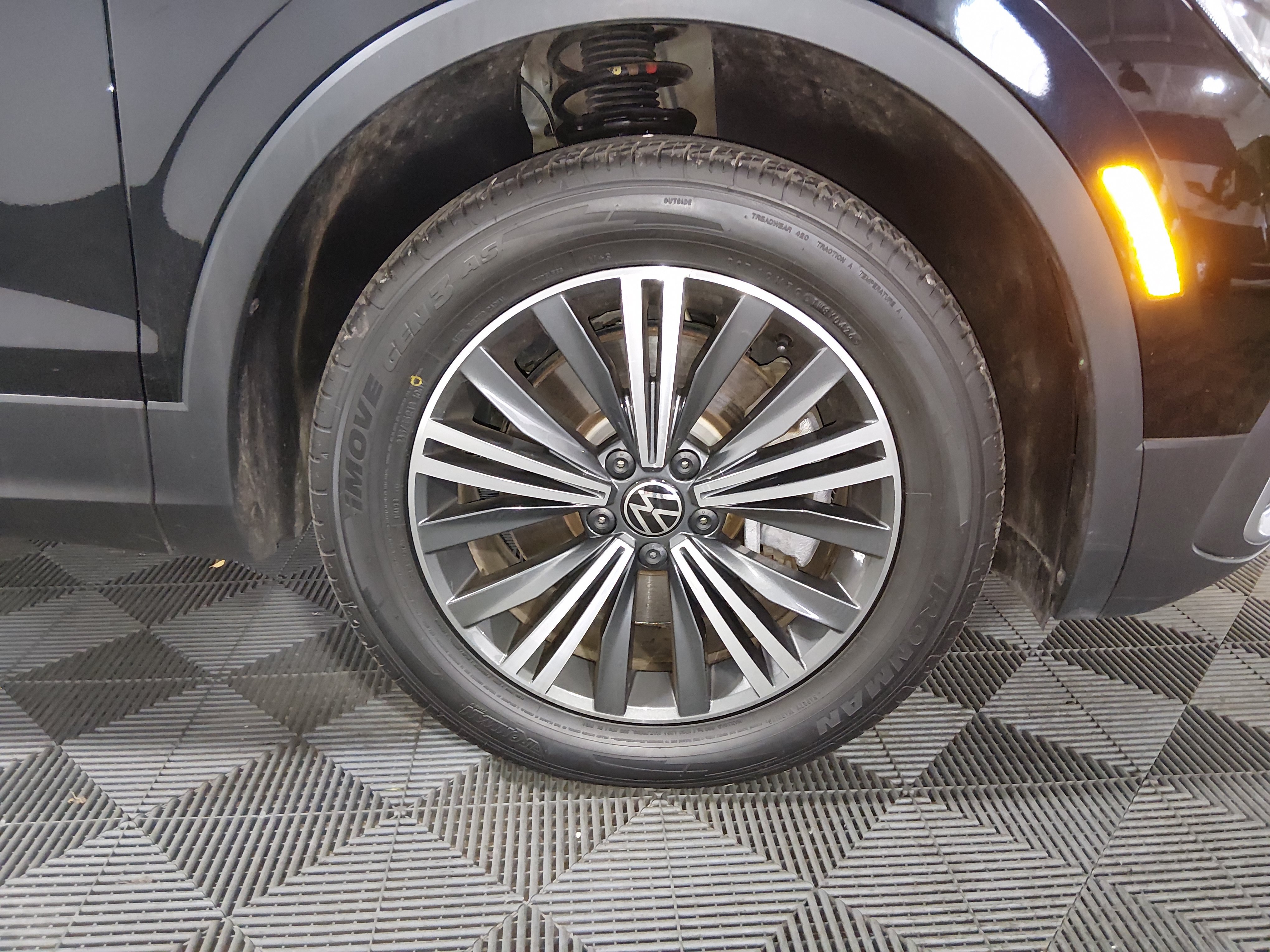 2024 Volkswagen Tiguan Wolfsburg Edition - Photo 10